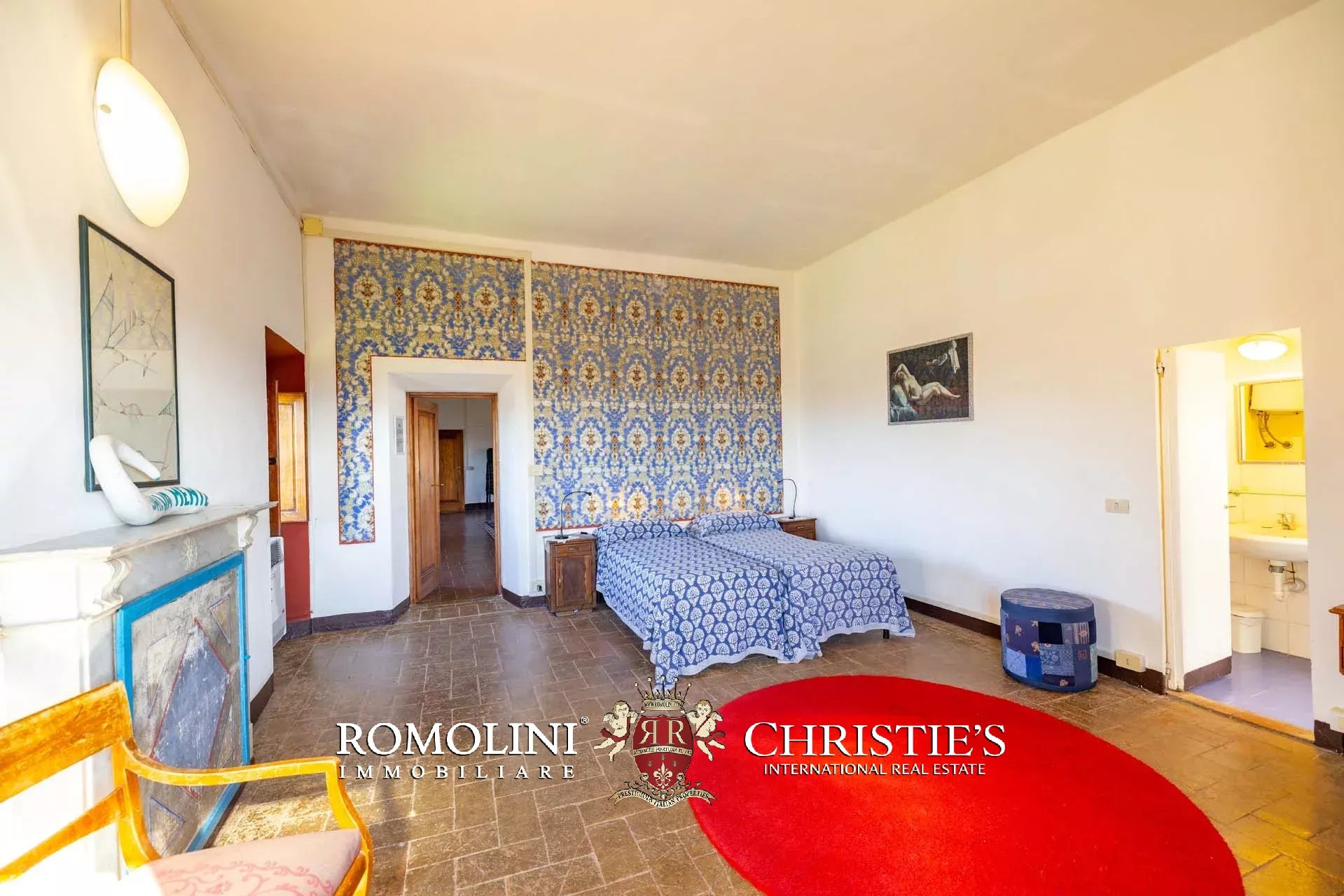 10 Bedroom Villa/Townhouse's Image 55