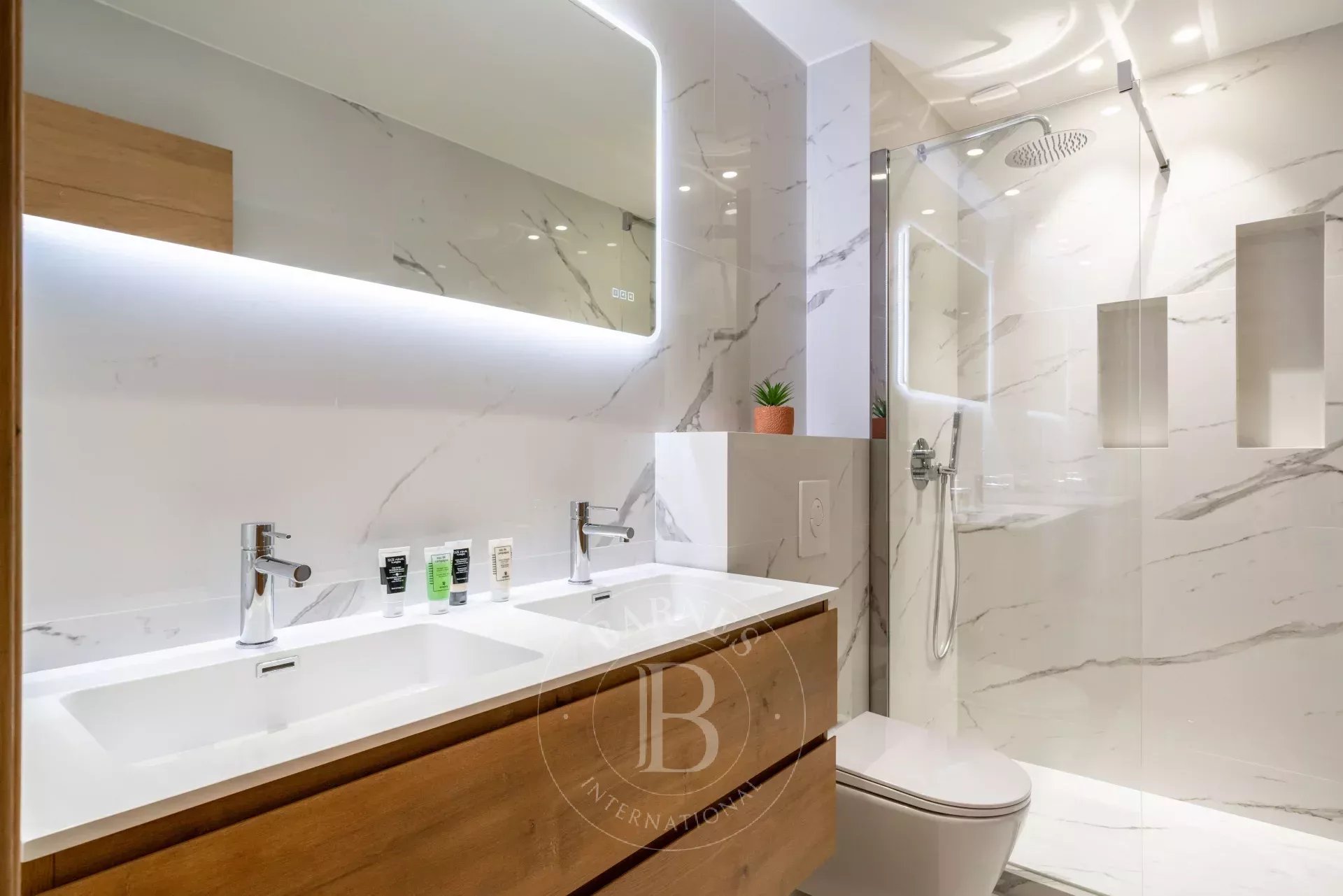 Daire Cannes - picture 8