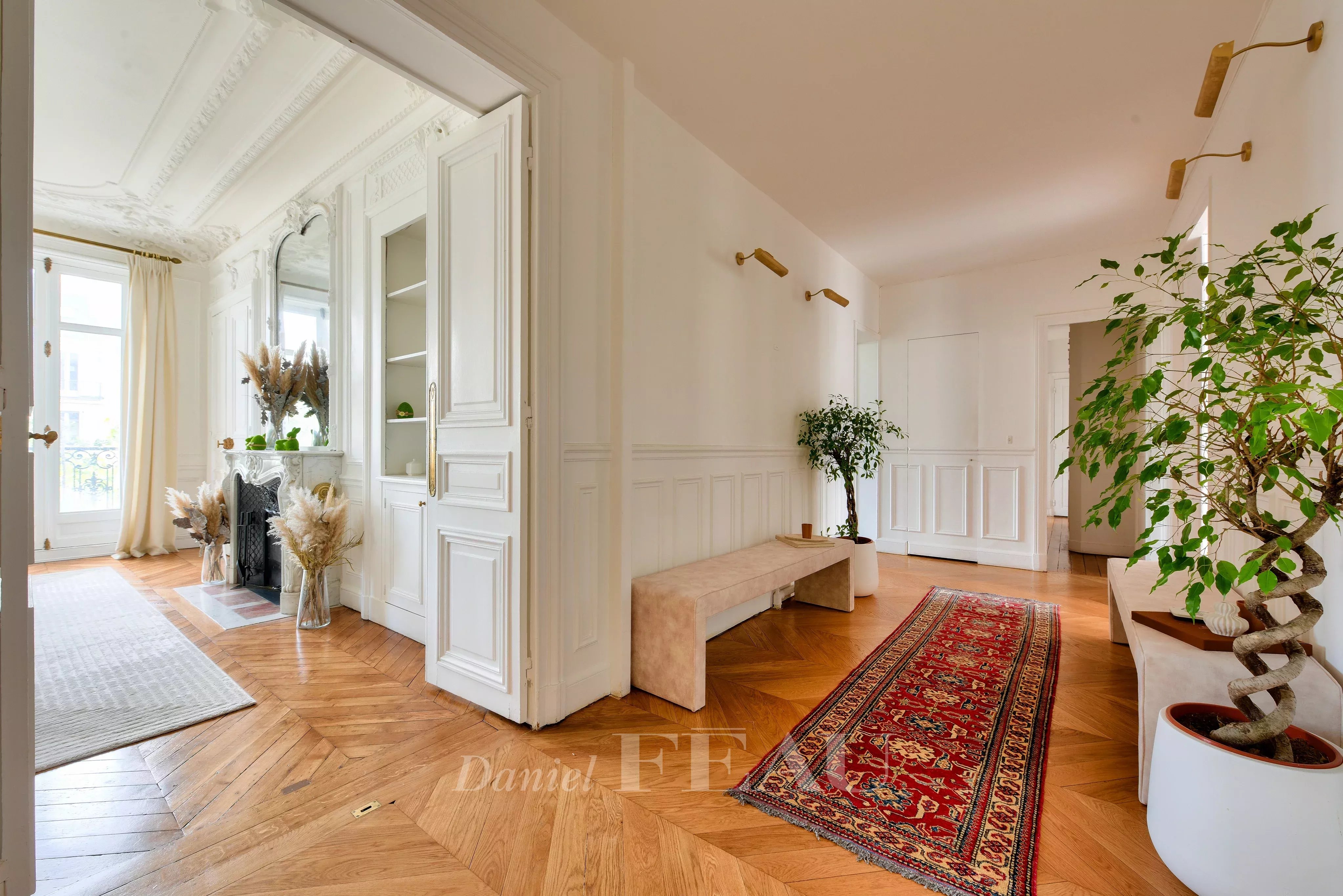 Location Appartement Paris 8ème