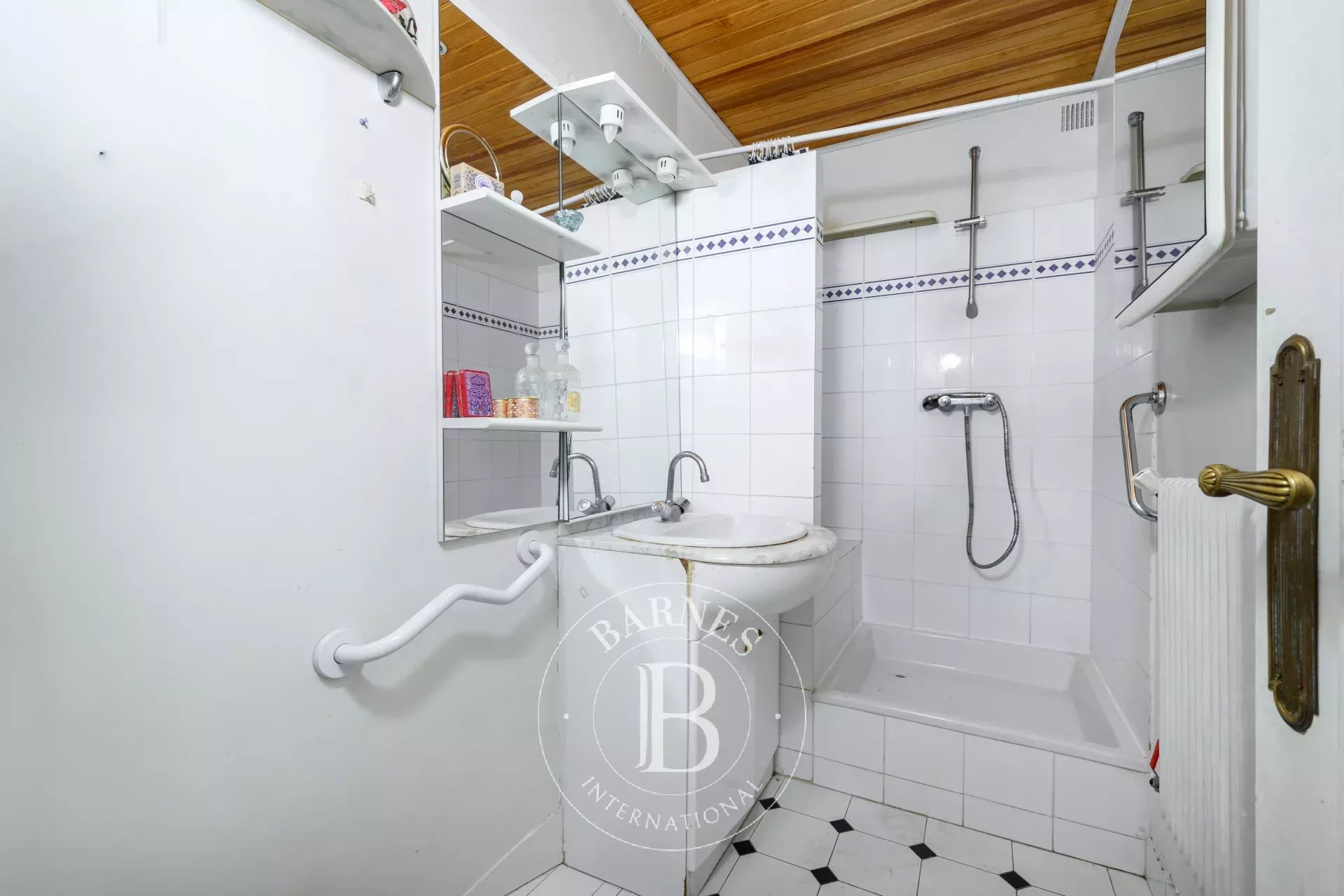 Daire Paris 3ème - picture 9