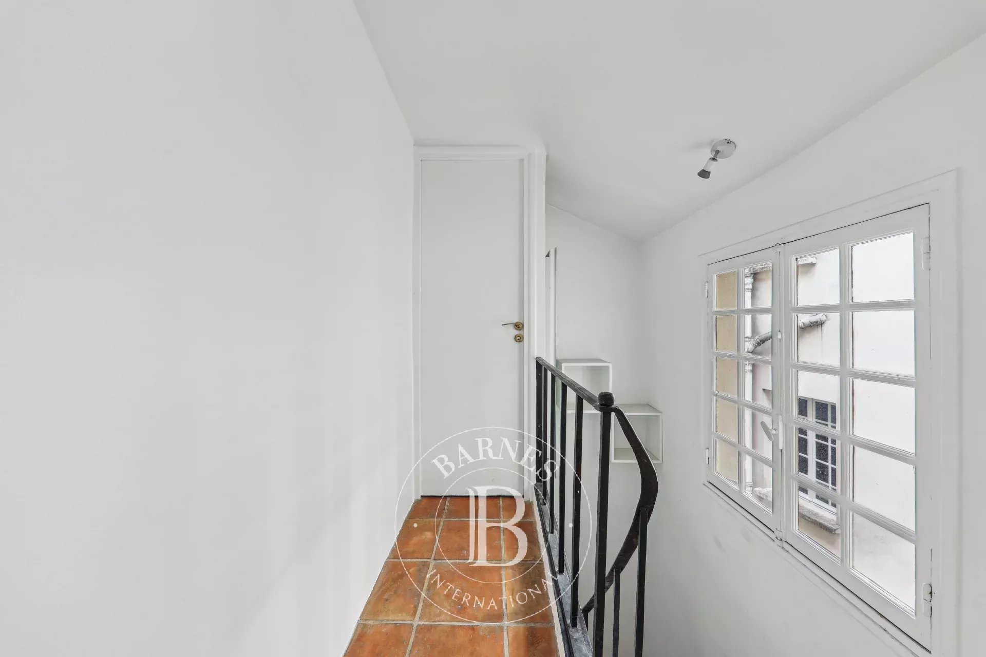 Daire Paris 6ème - picture 14