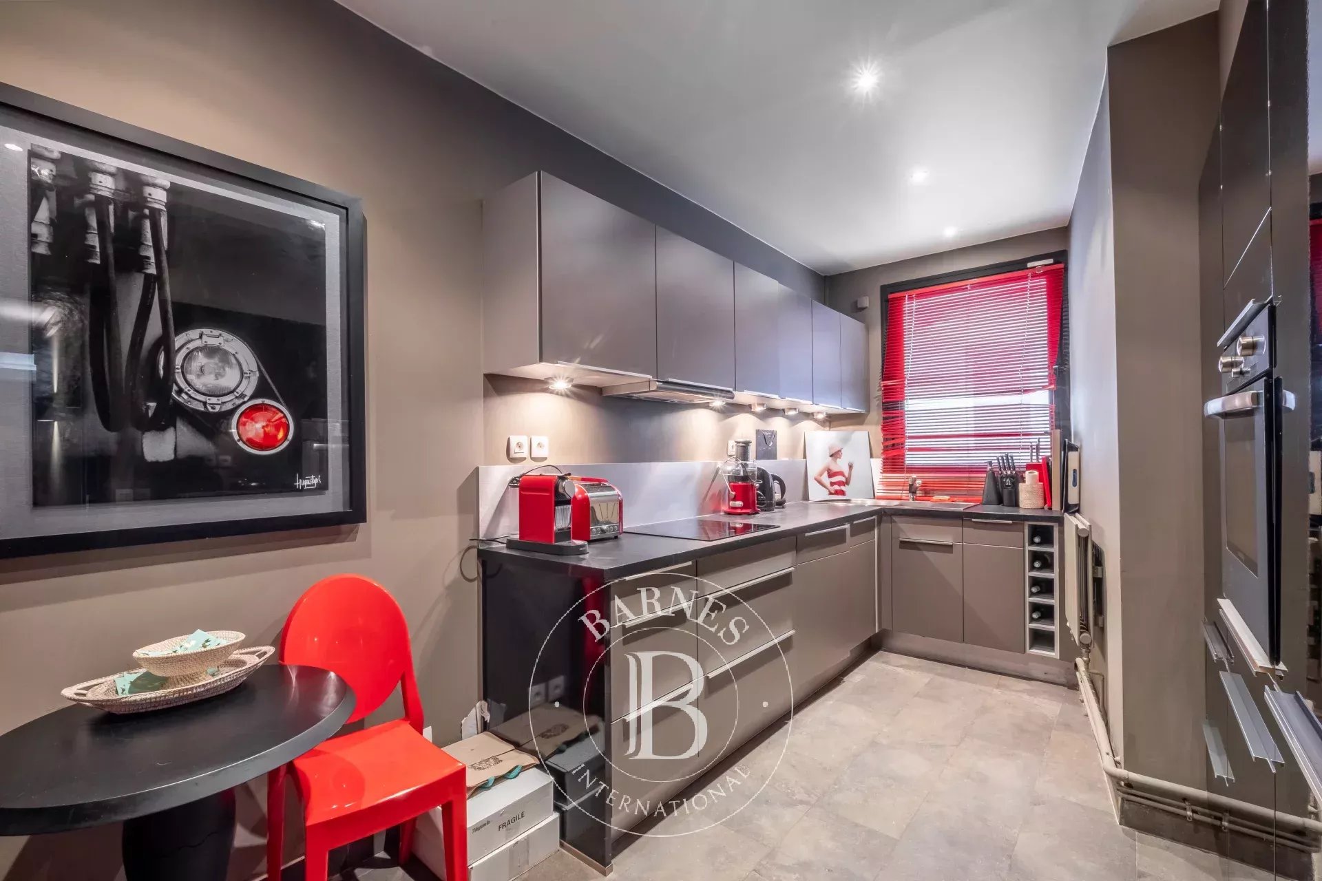 Daire Paris 7ème - picture 10