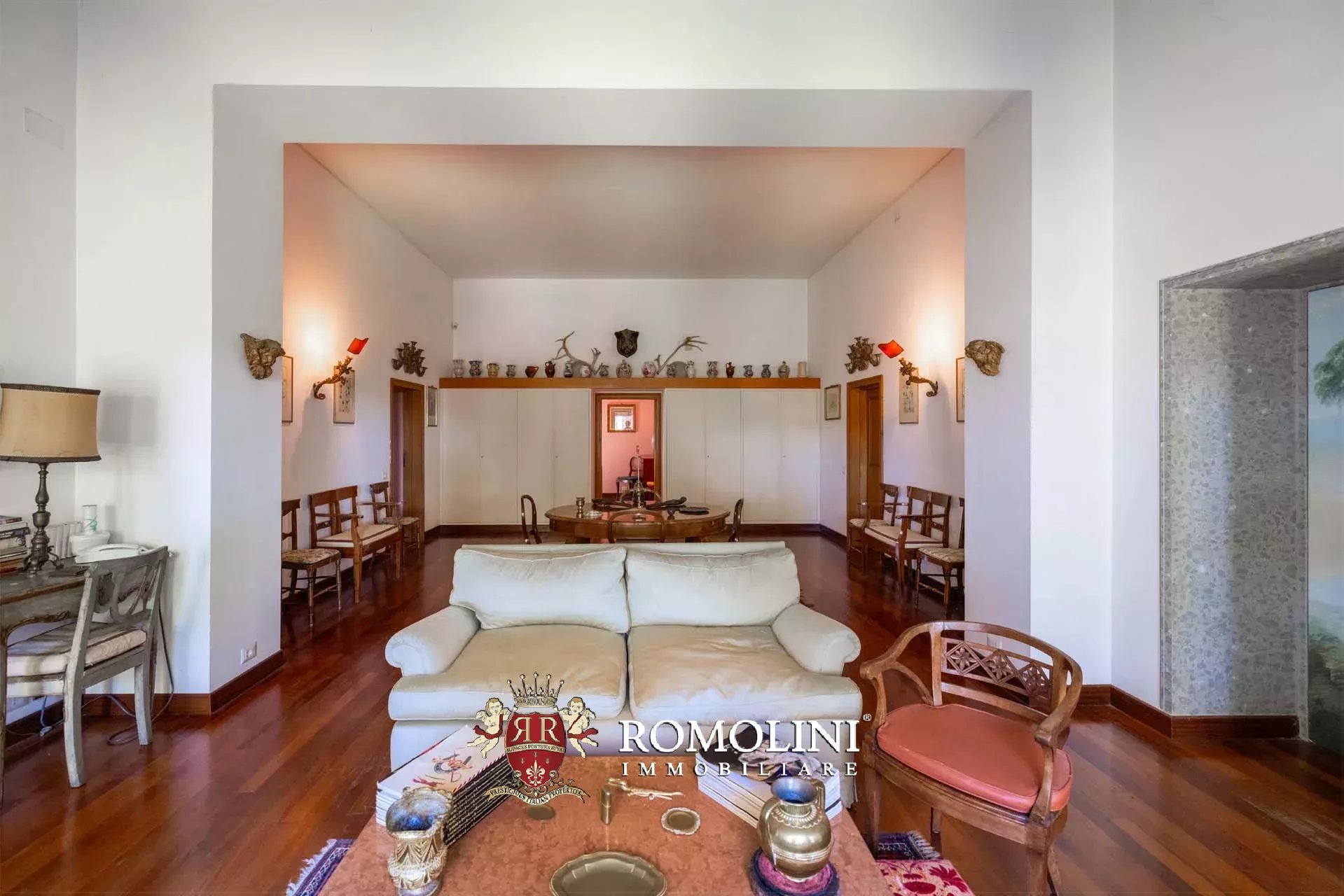 30 Bedroom Villa/Townhouse's Image 57