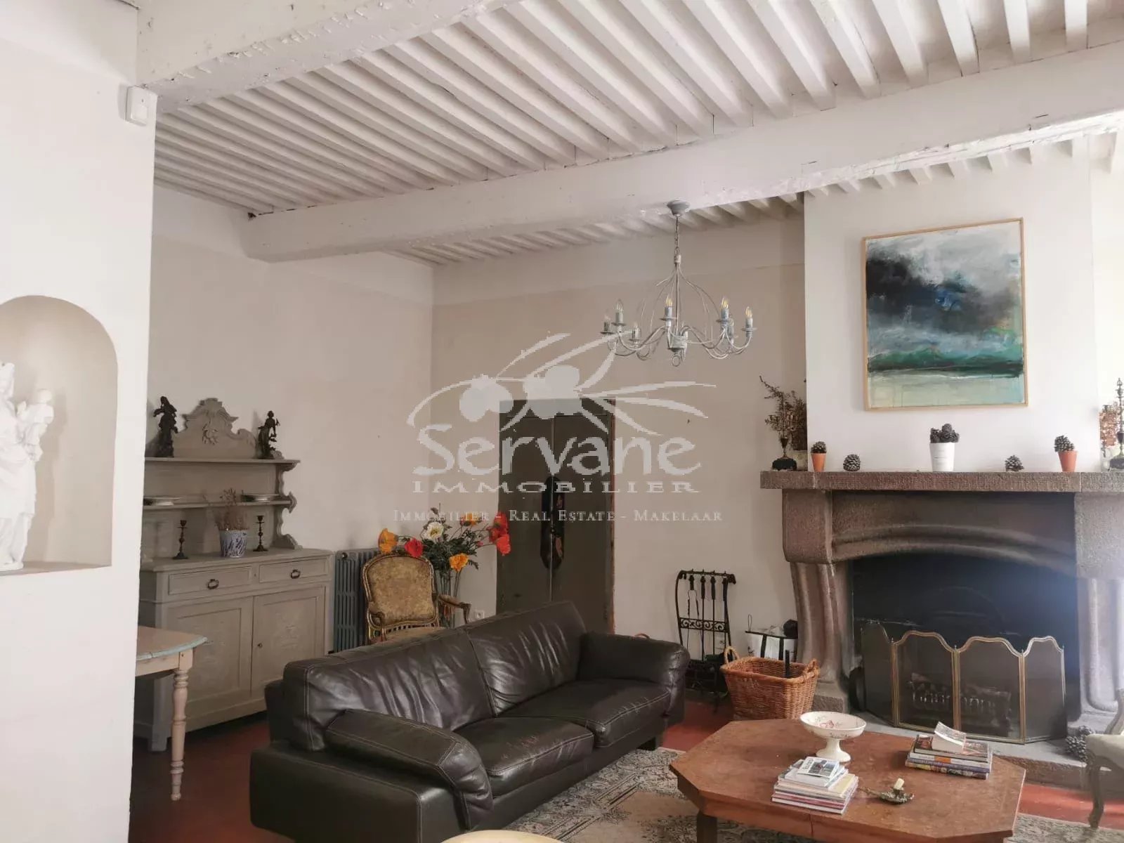 LARGE VILLAGE HOUSE IN COTIGNAC 6 BEDROOMS