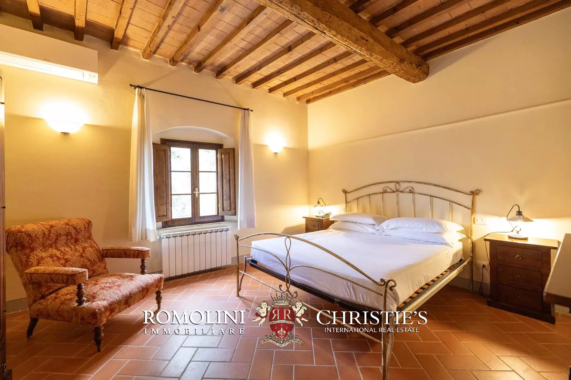 37 Bedroom Villa/Townhouse's Image 94