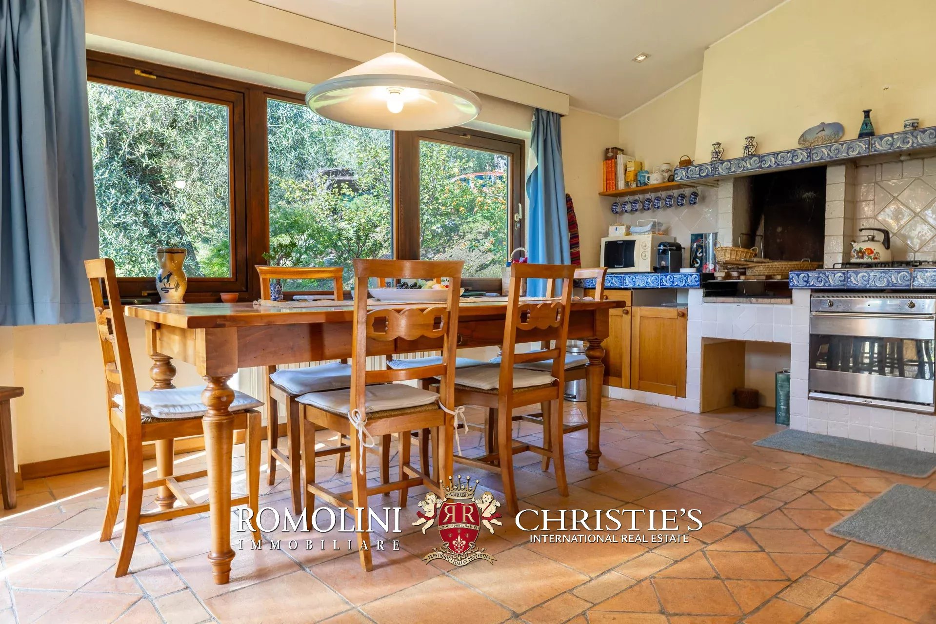 4 Bedroom Villa/Townhouse's Image 21