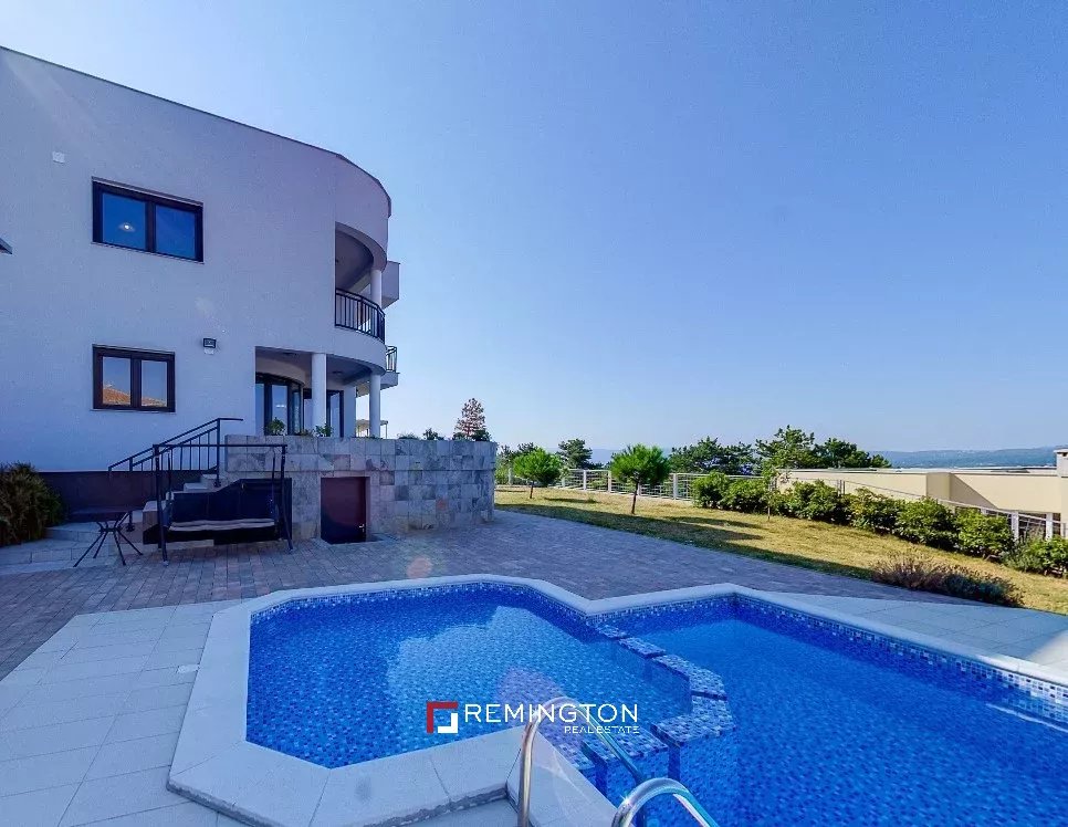 10 Bedroom Villa/Townhouse's Image 10
