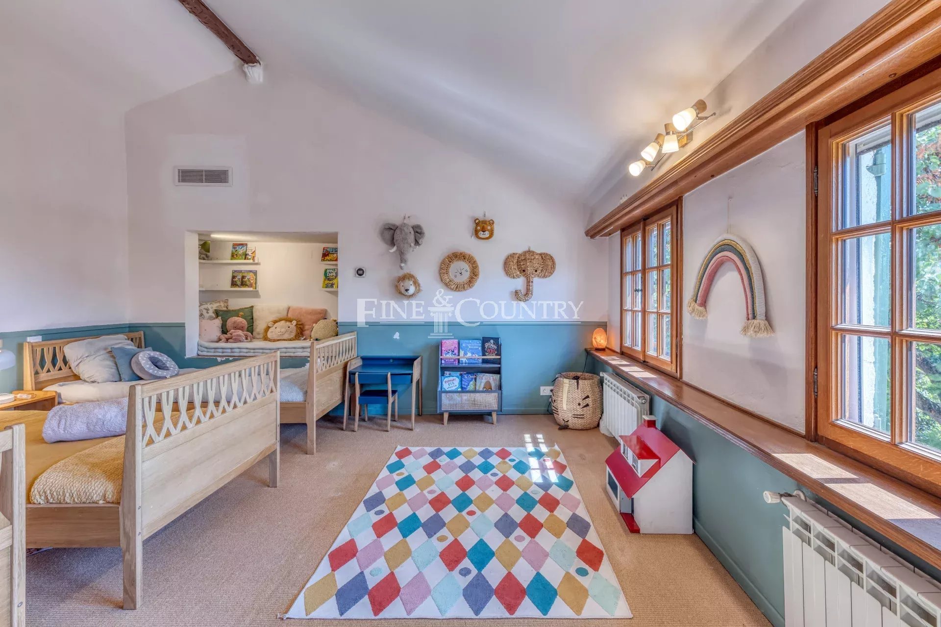 Photo of For sale property in Grasse with sea view