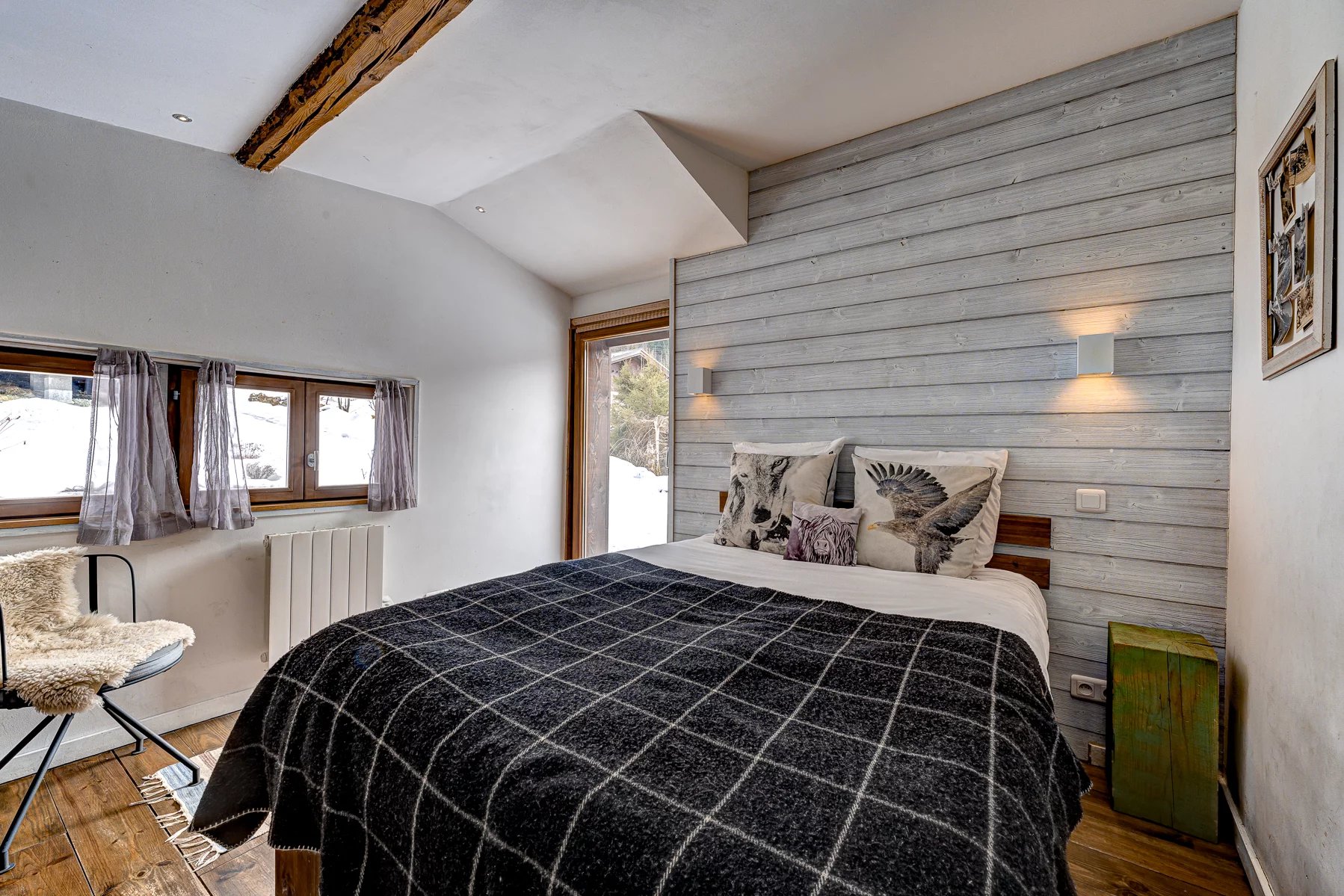 Photo of CHAMONIX - A 2 bedroom chalet surrounded by nature