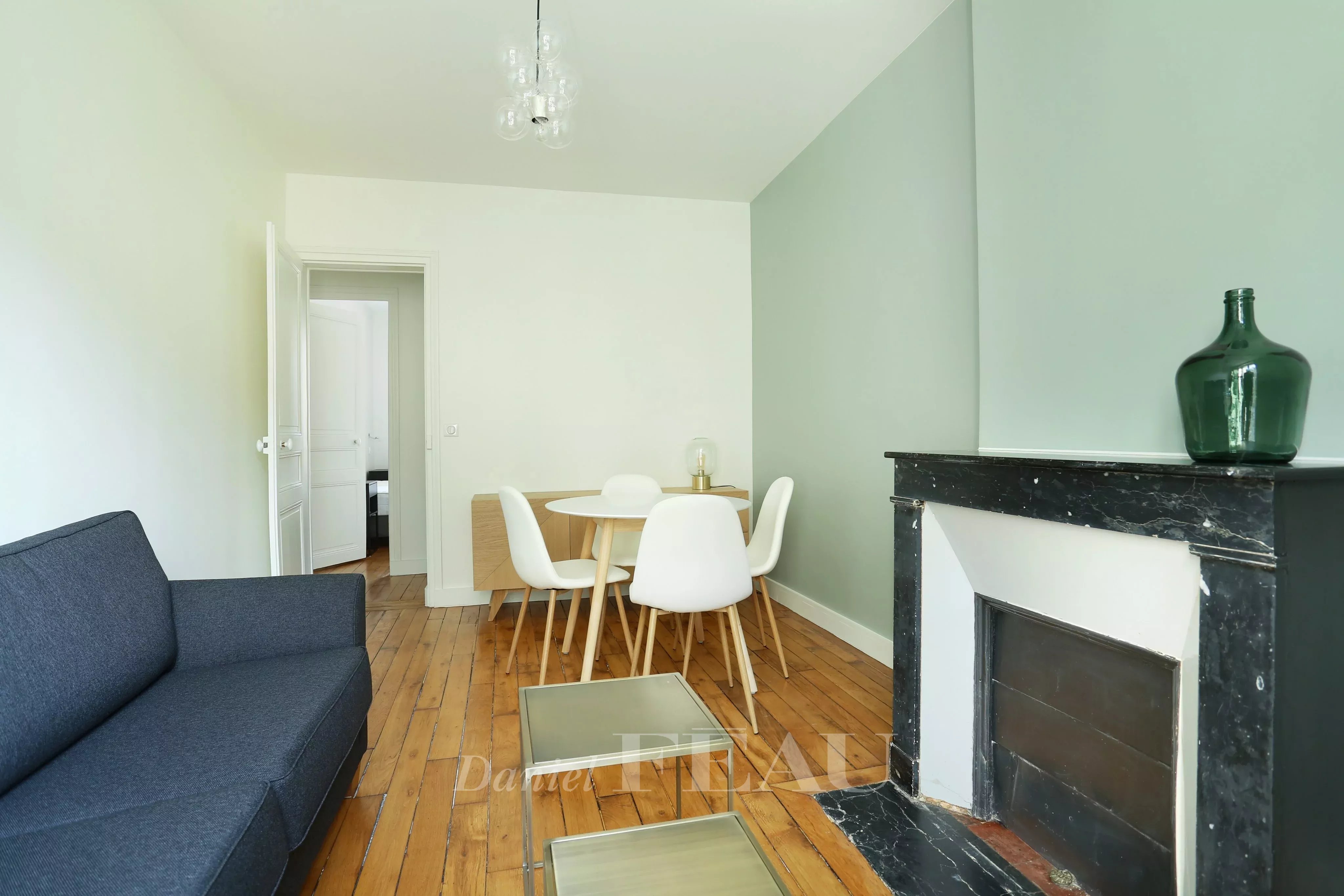 Living-room Wooden floor Fireplace