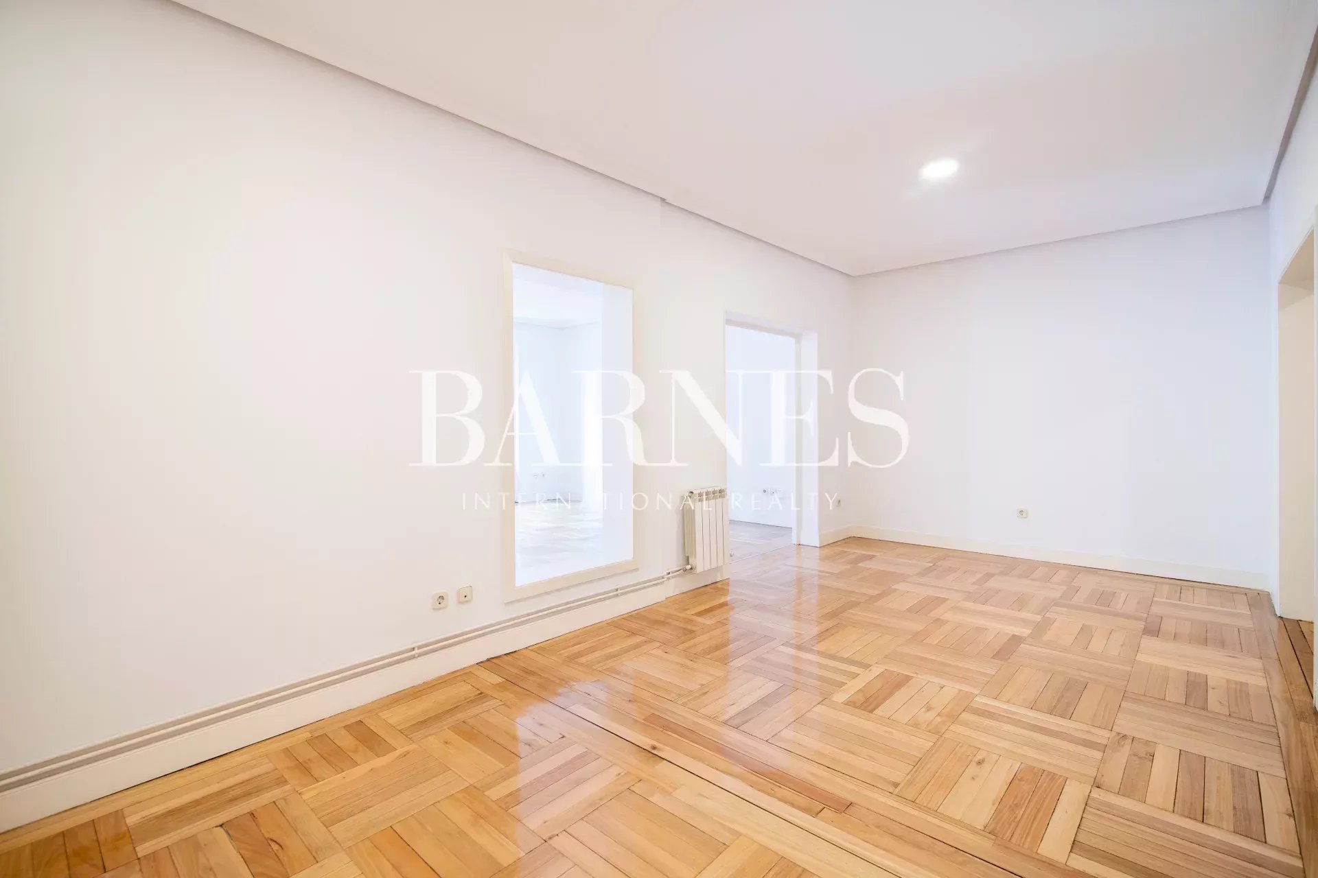 Daire Madrid - picture 11