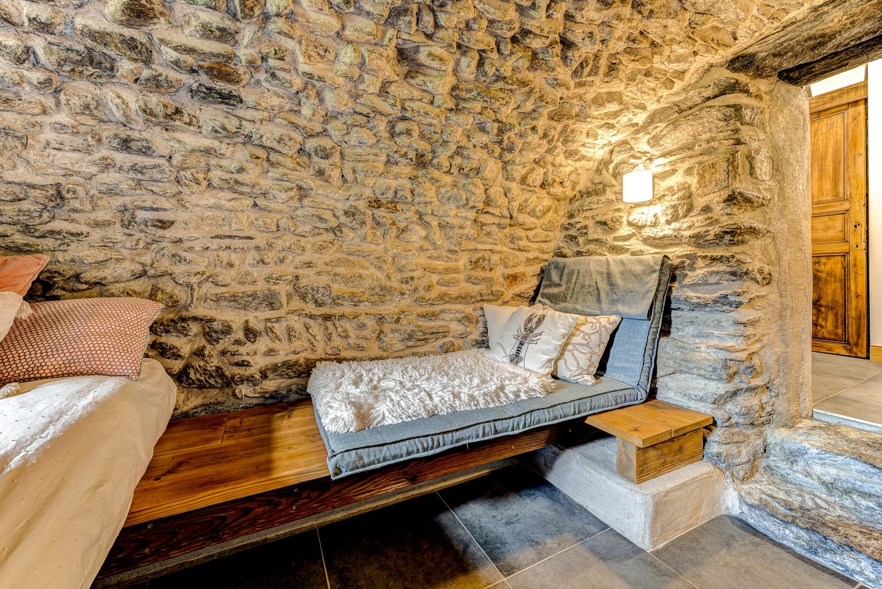 Photo of CHAMONIX - A bright, modern apartment with private terrace