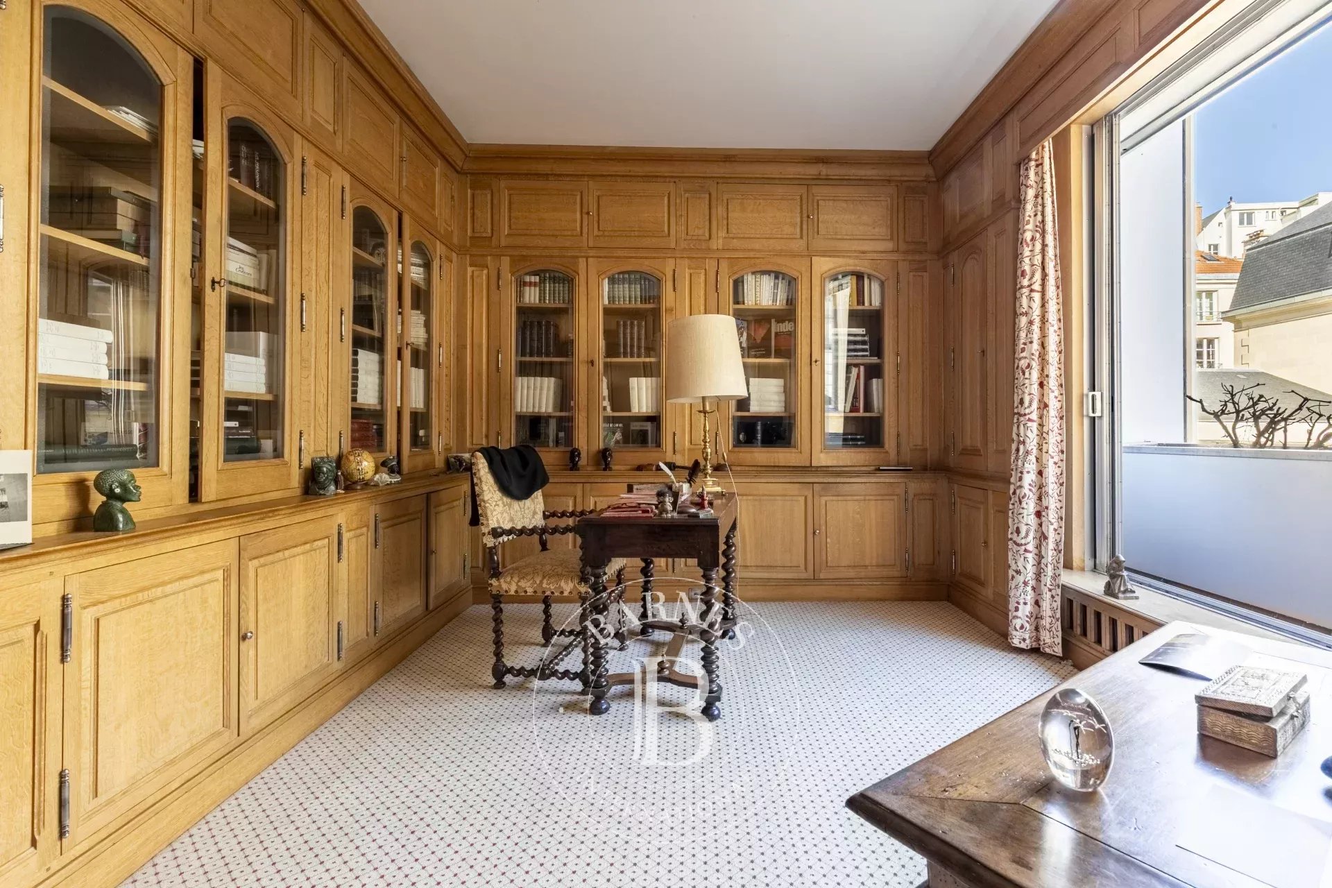 Paris  - Apartment 2 Bedrooms - picture 11