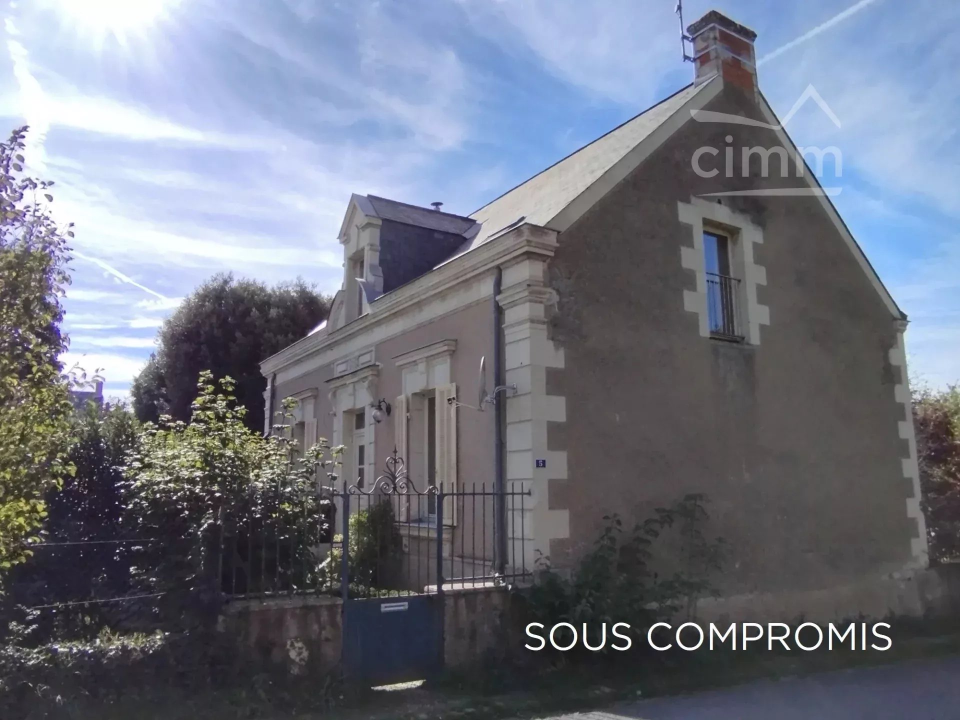 Agence immobilière de 