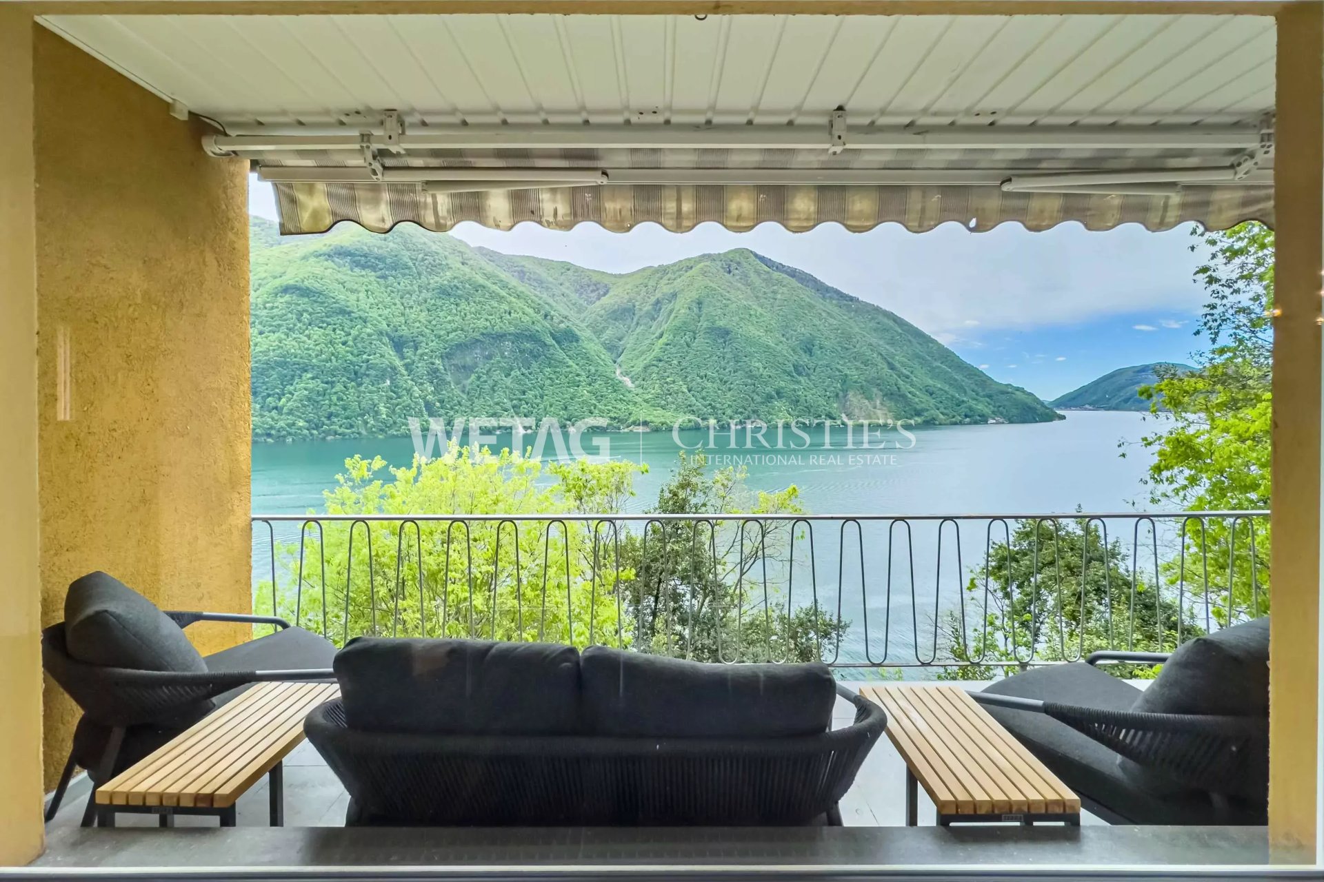4 Bedroom Villa/Townhouse's Image 3