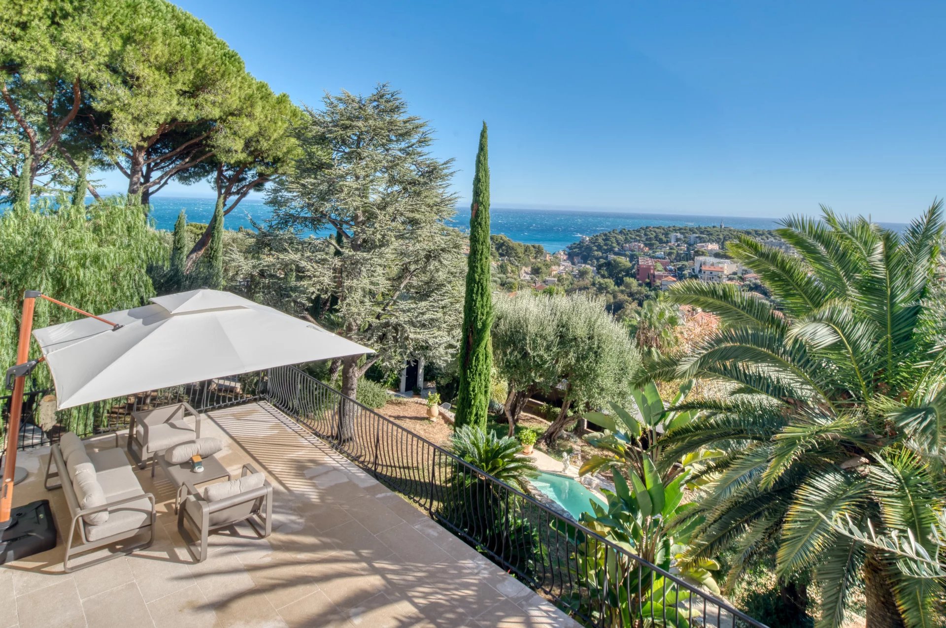 Roquebrune-Cap-Martin secteur hameau Villa d’Exception