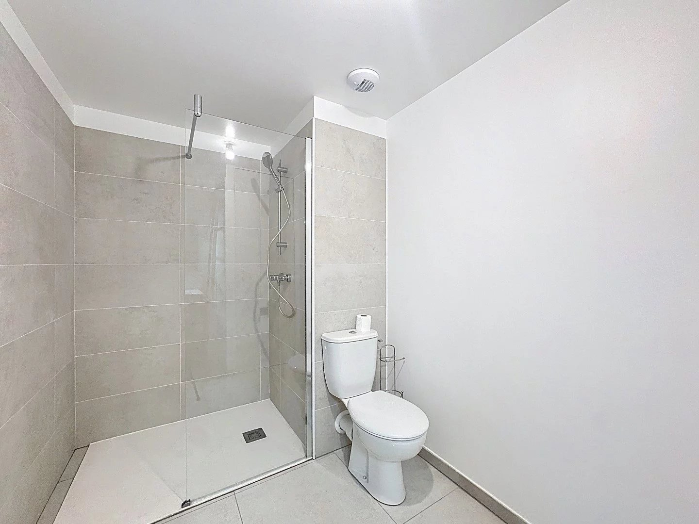 BEAU F1 MEUBLE TERRASSES DE BODICCIONE