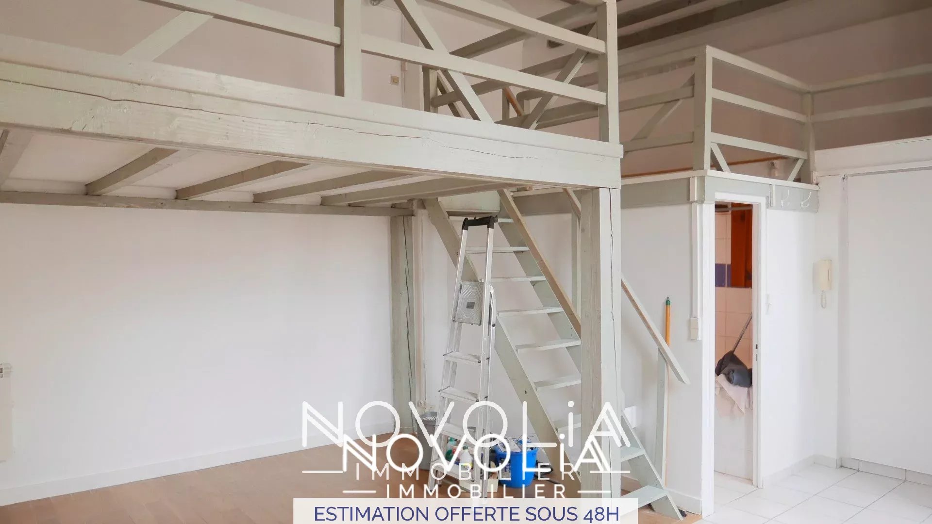 Achat Appartement Surface de 46.4 m/ Total carrez : 27.2 m, 2 pices, Lyon 4me (69004)