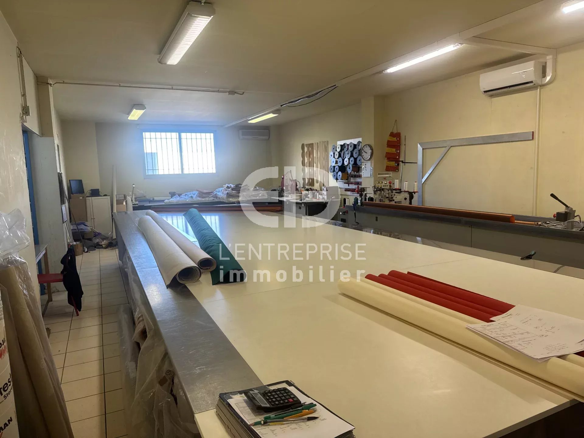 Location Entrepôt Saint-Laurent-du-Var