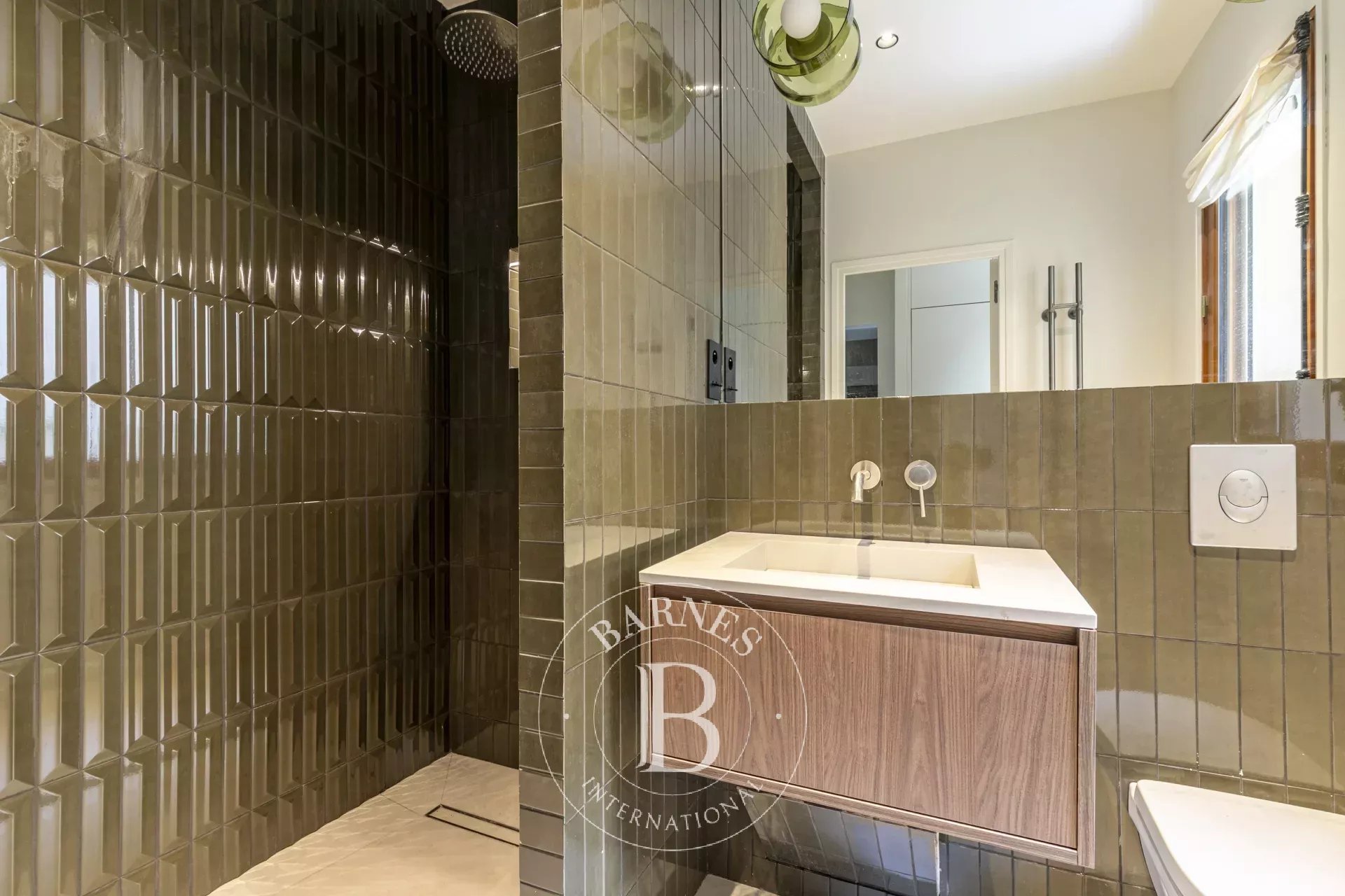 Paris  - House 4 Bedrooms - picture 18