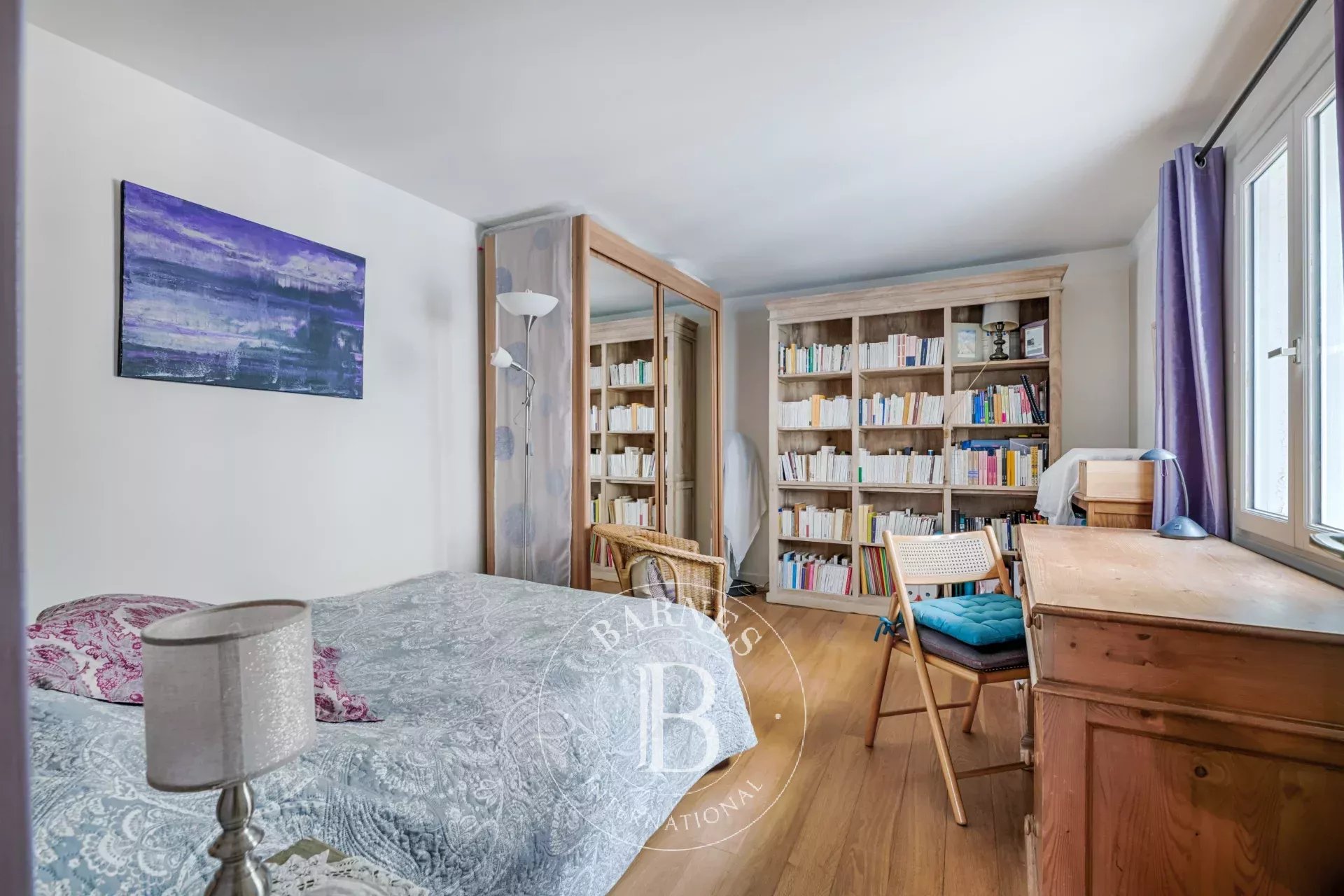 Daire Paris 3ème - picture 12