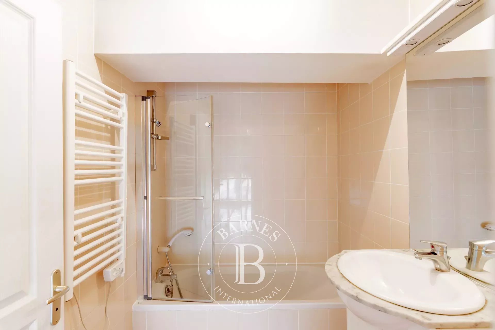 Daire Bordeaux - picture 9