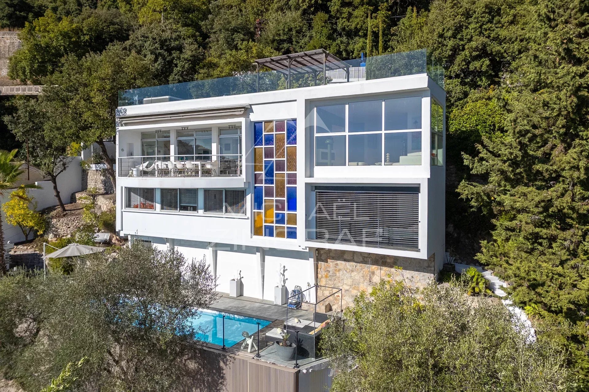 4 Bedroom Villa/Townhouse's Image 8