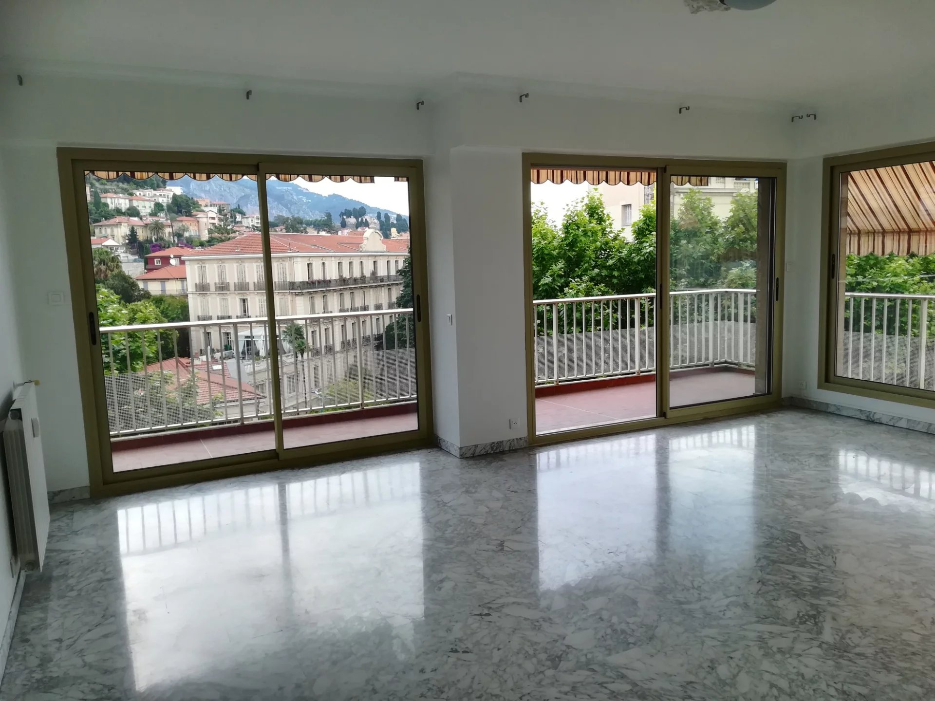 Location Appartement Menton Centre