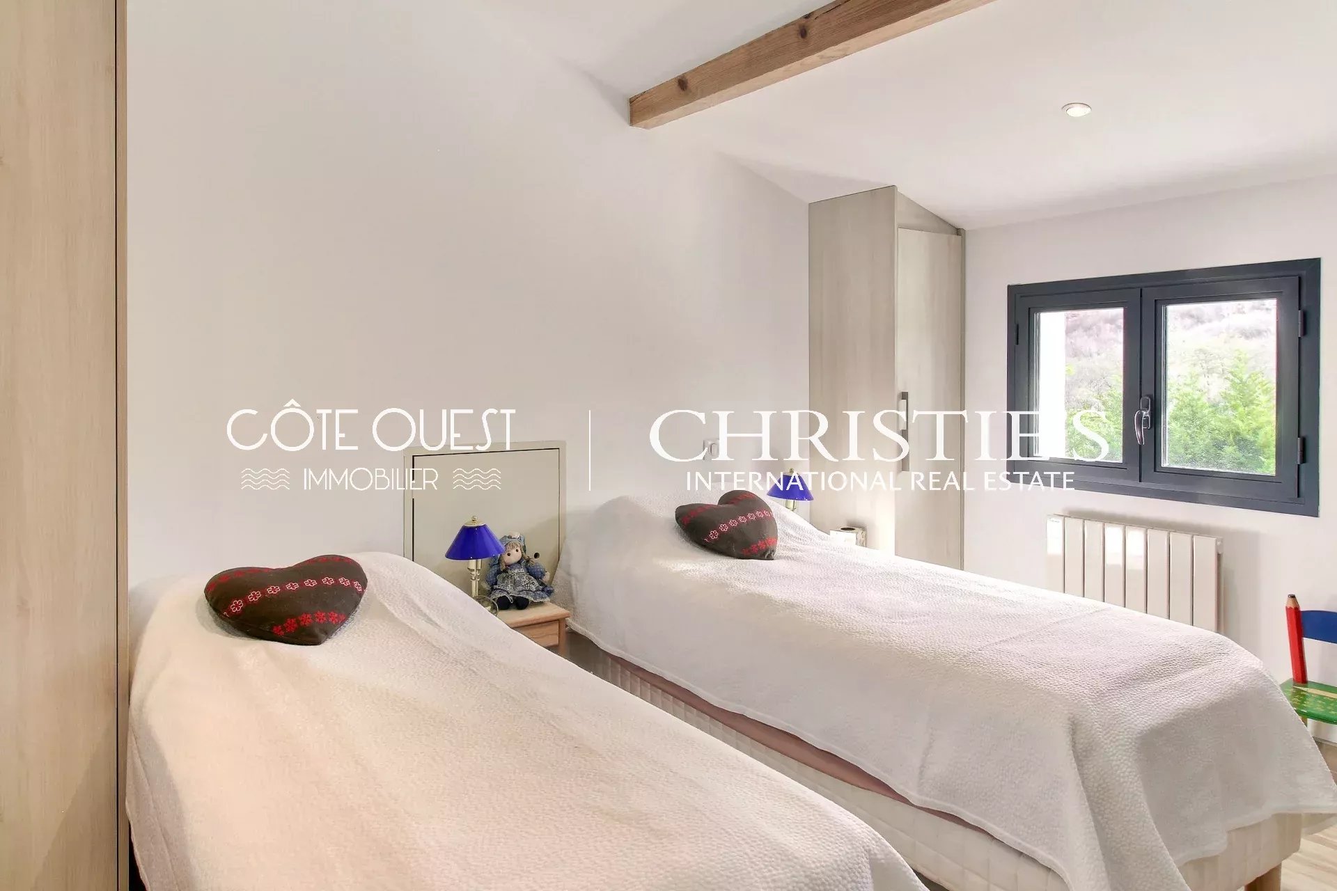 4 Bedroom Villa/Townhouse's Image 13