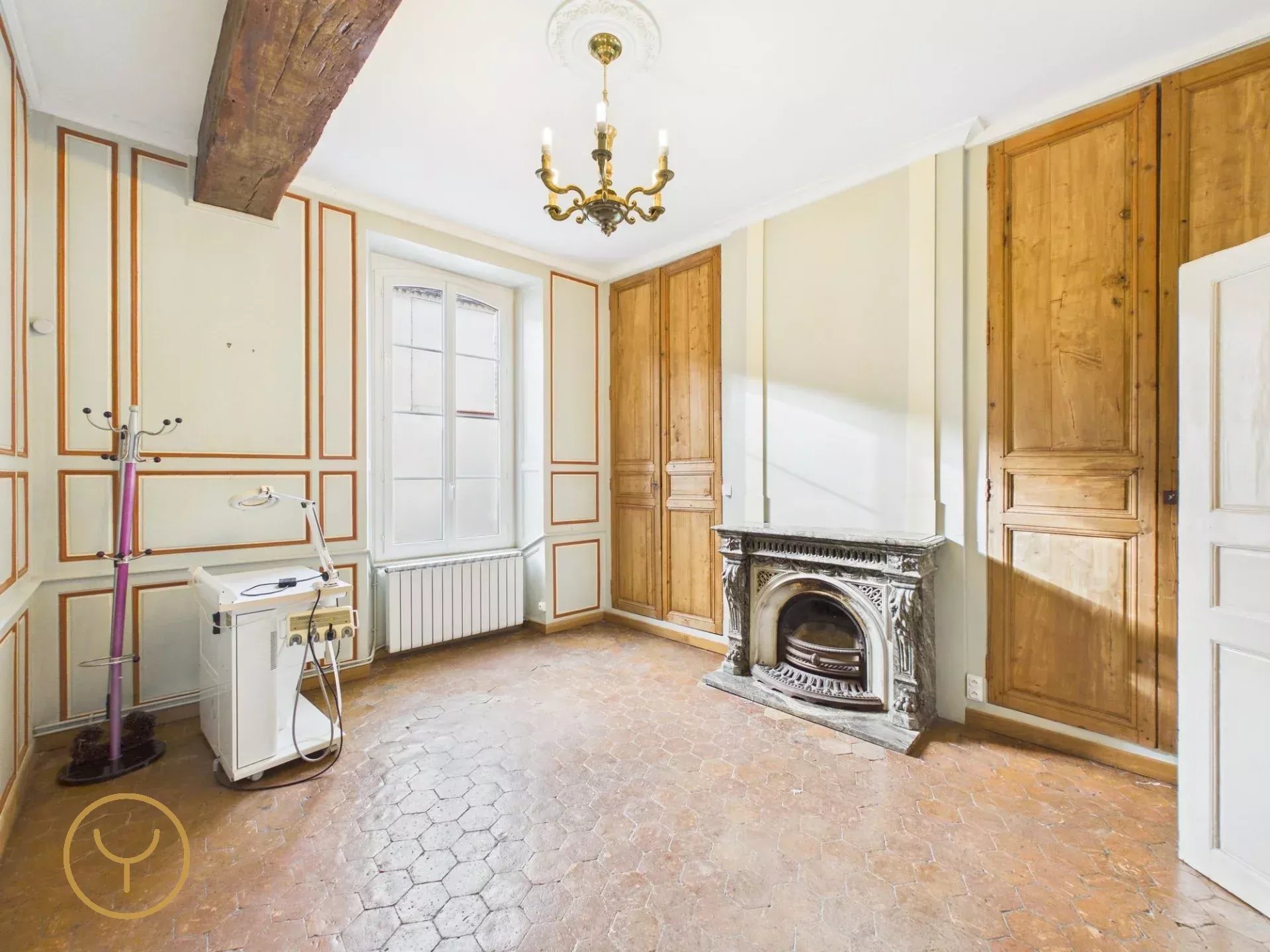 Location Appartement Villeneuve-l'Archevêque