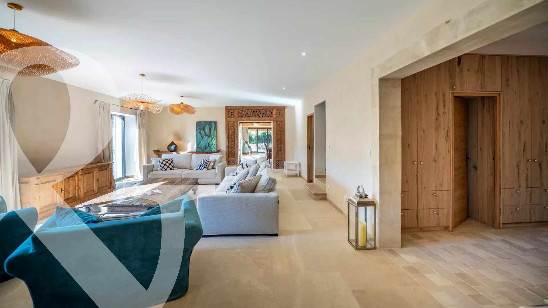 SOMPTEUSE MAISON NEUVE