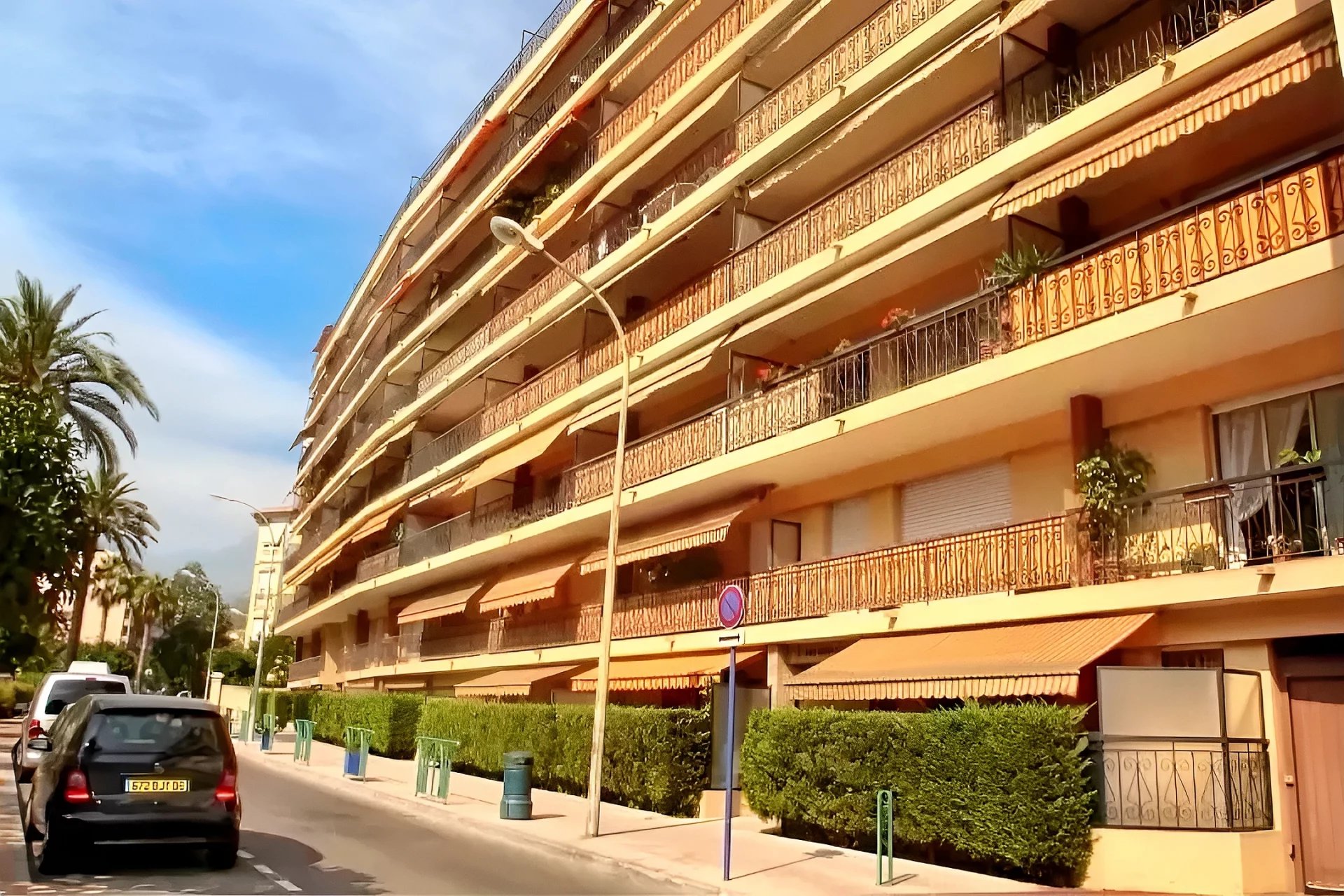 Exclusivité - Studio à Menton, Gare-Routière