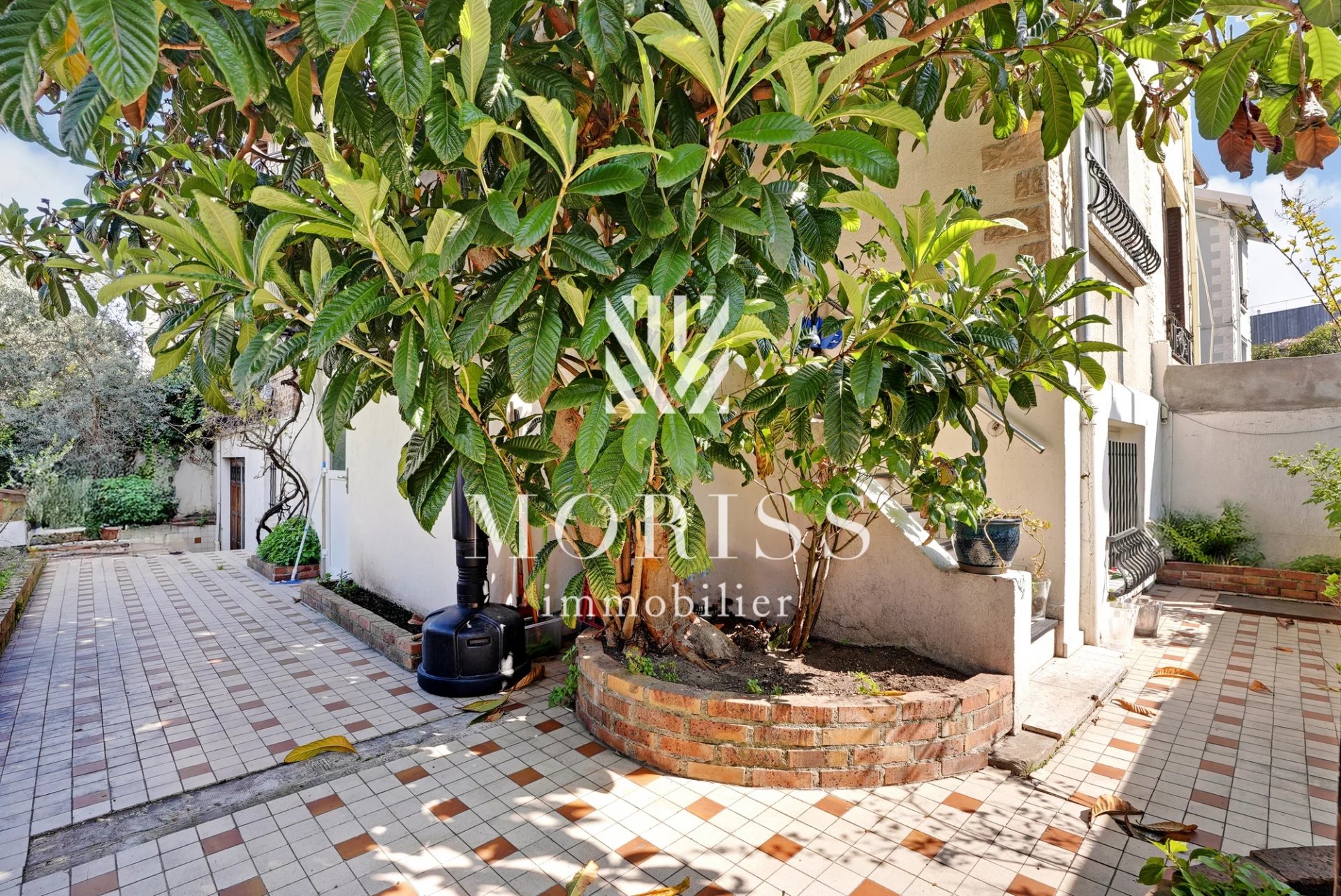 MAISON 152M2 / 5 PIÈCES / TERRASSE & BALCONS / COEUR DE VILLE / - Image 1
