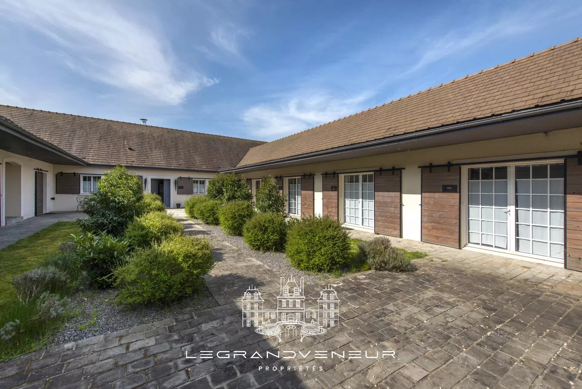 Sale House Barbizon