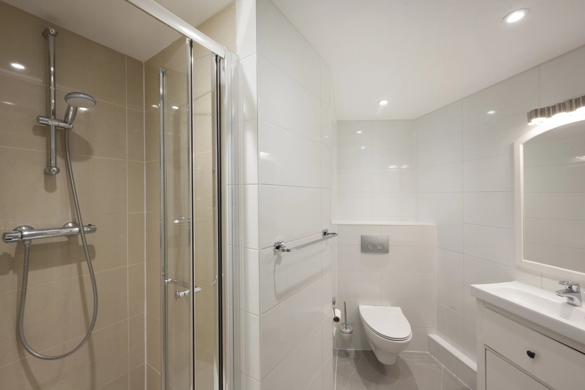 4 Bedroom Apartment/Flat's Image 15