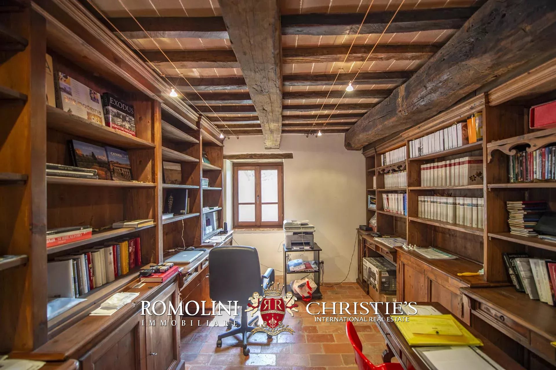 11 Bedroom Villa/Townhouse's Image 26