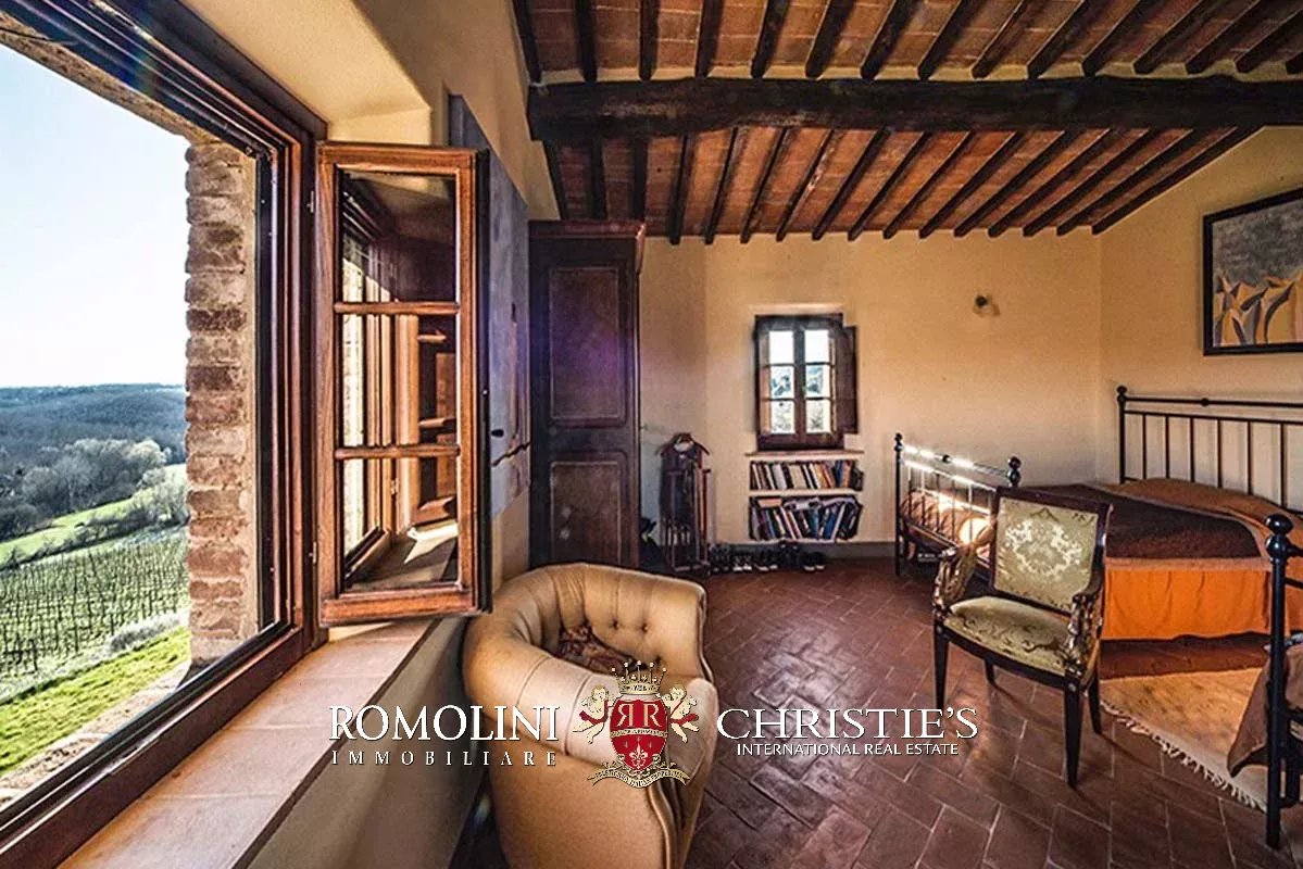 3 Bedroom Vineyard's Image 32