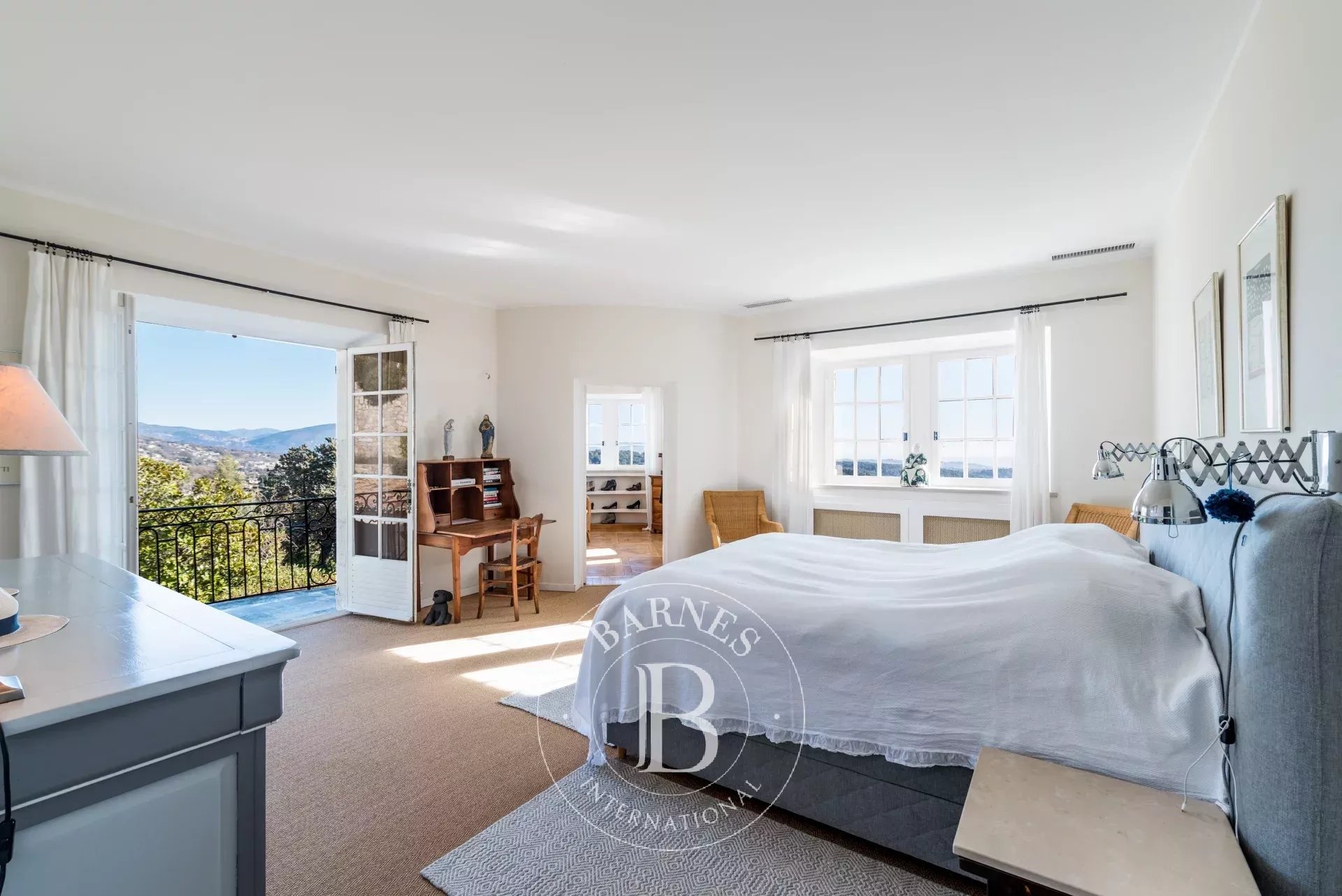 Vence - Exceptional stone Mas with panoramic sea and hill views - picture 12 title=
