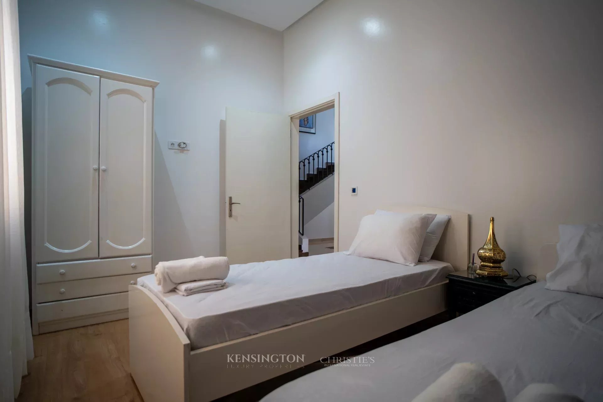 4 Bedroom Villa/Townhouse's Image 24