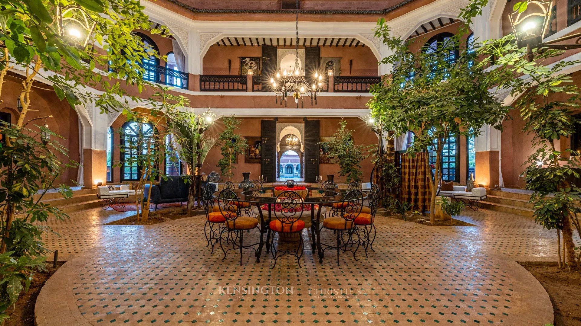 9 Bedroom Villa/Townhouse's Image 193