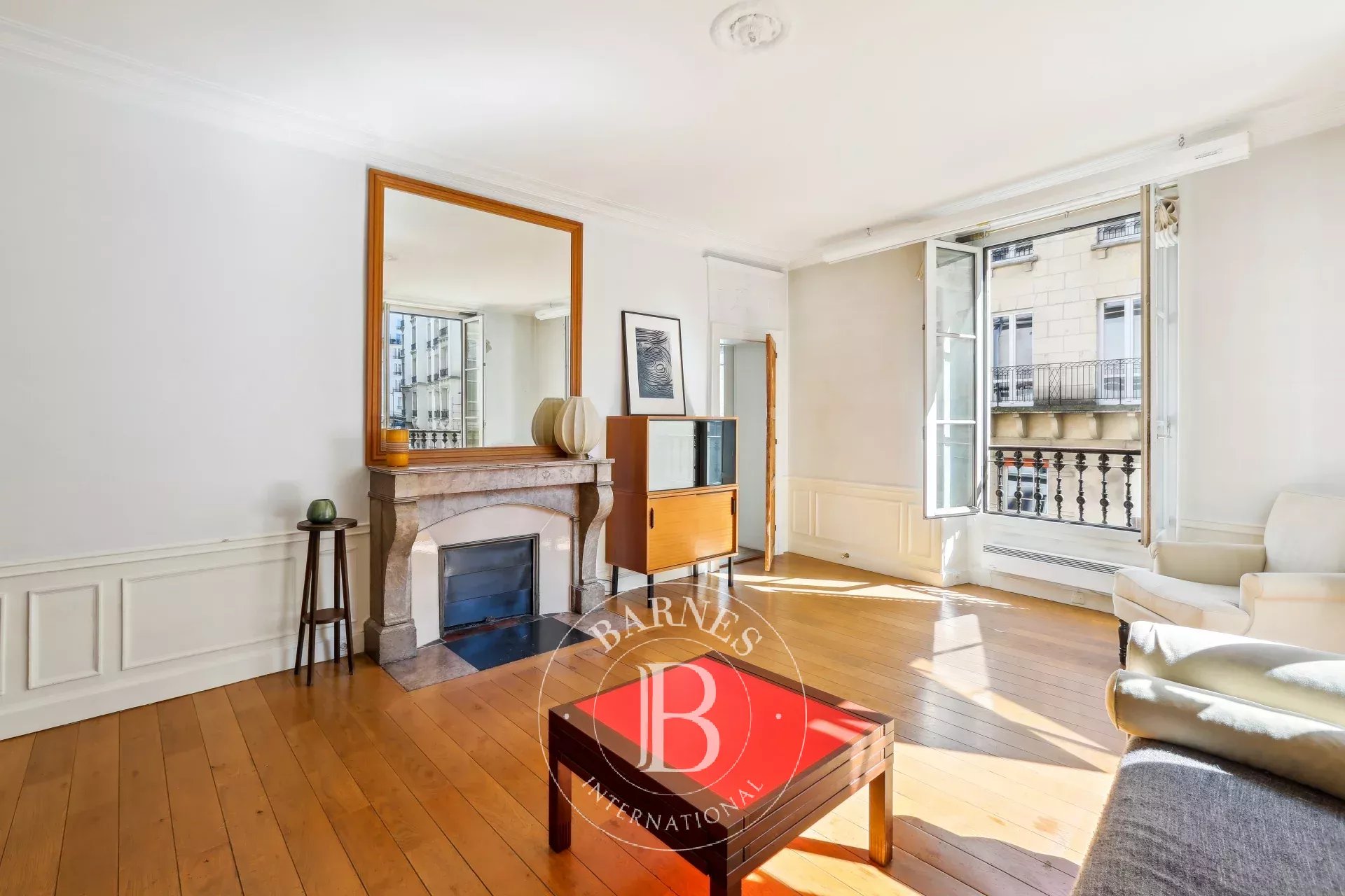 Paris 6 - charming 3-room apartment ideally located in Saint-Germain-des-Prés - bright