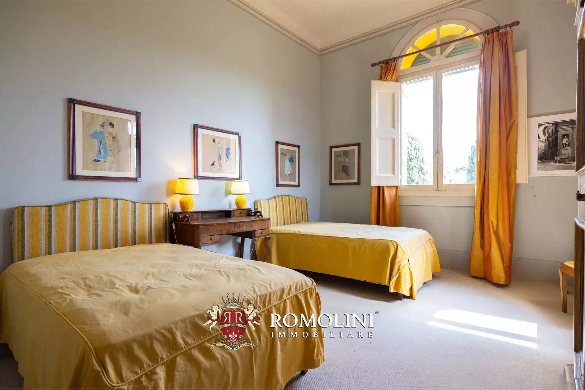 7 Bedroom Villa/Townhouse's Image 27