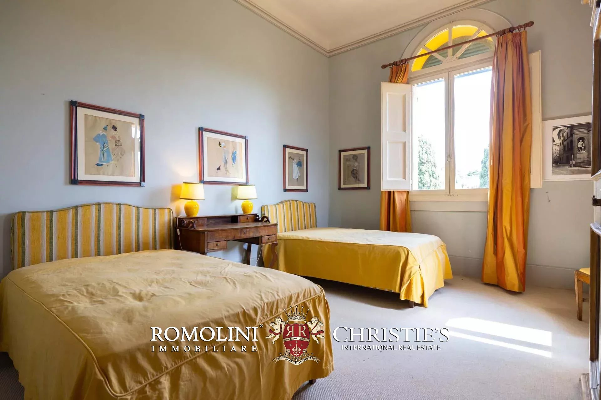 7 Bedroom Villa/Townhouse's Image 27