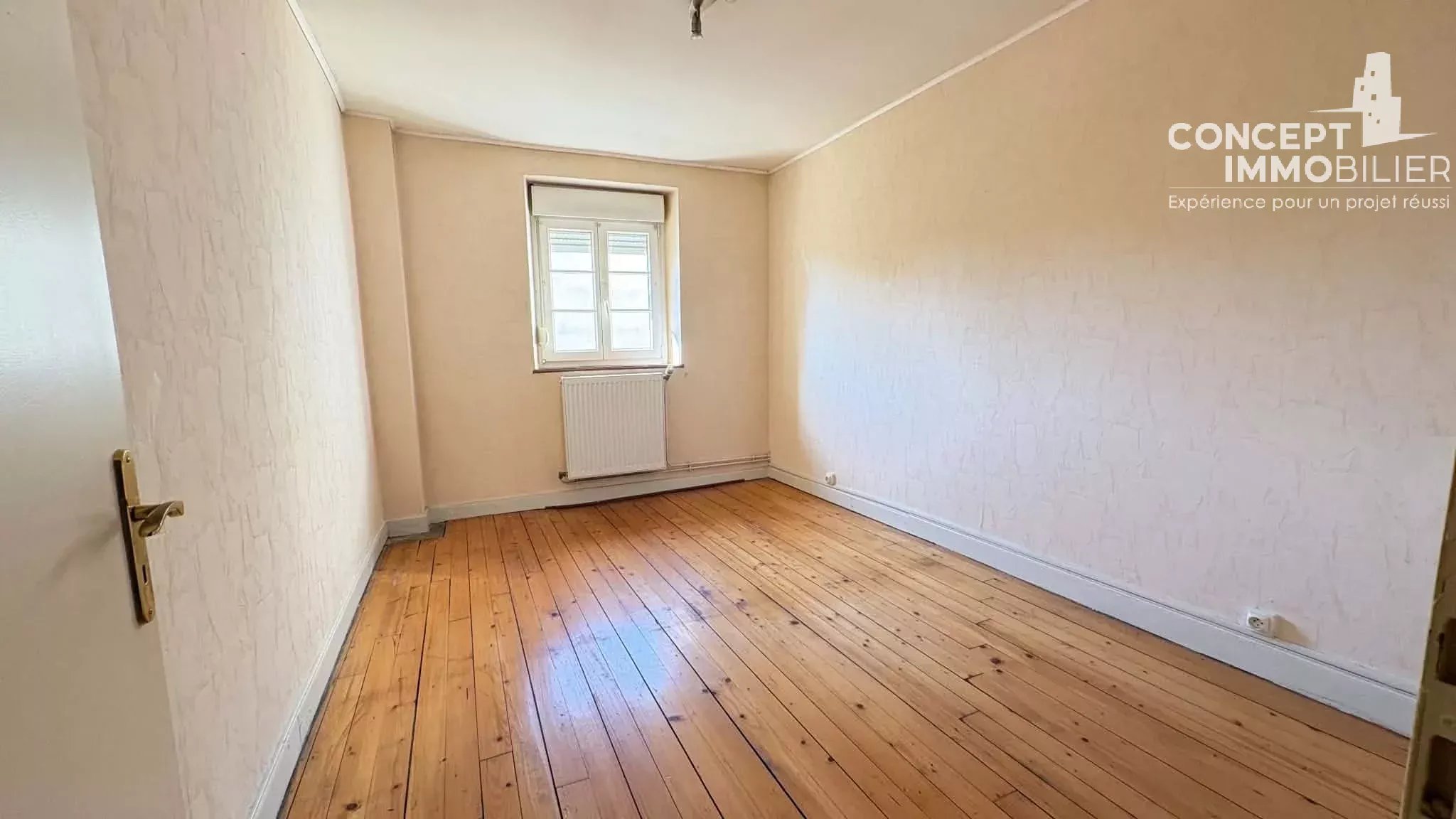 Maison de ville 122m² a vendre jardin et cave