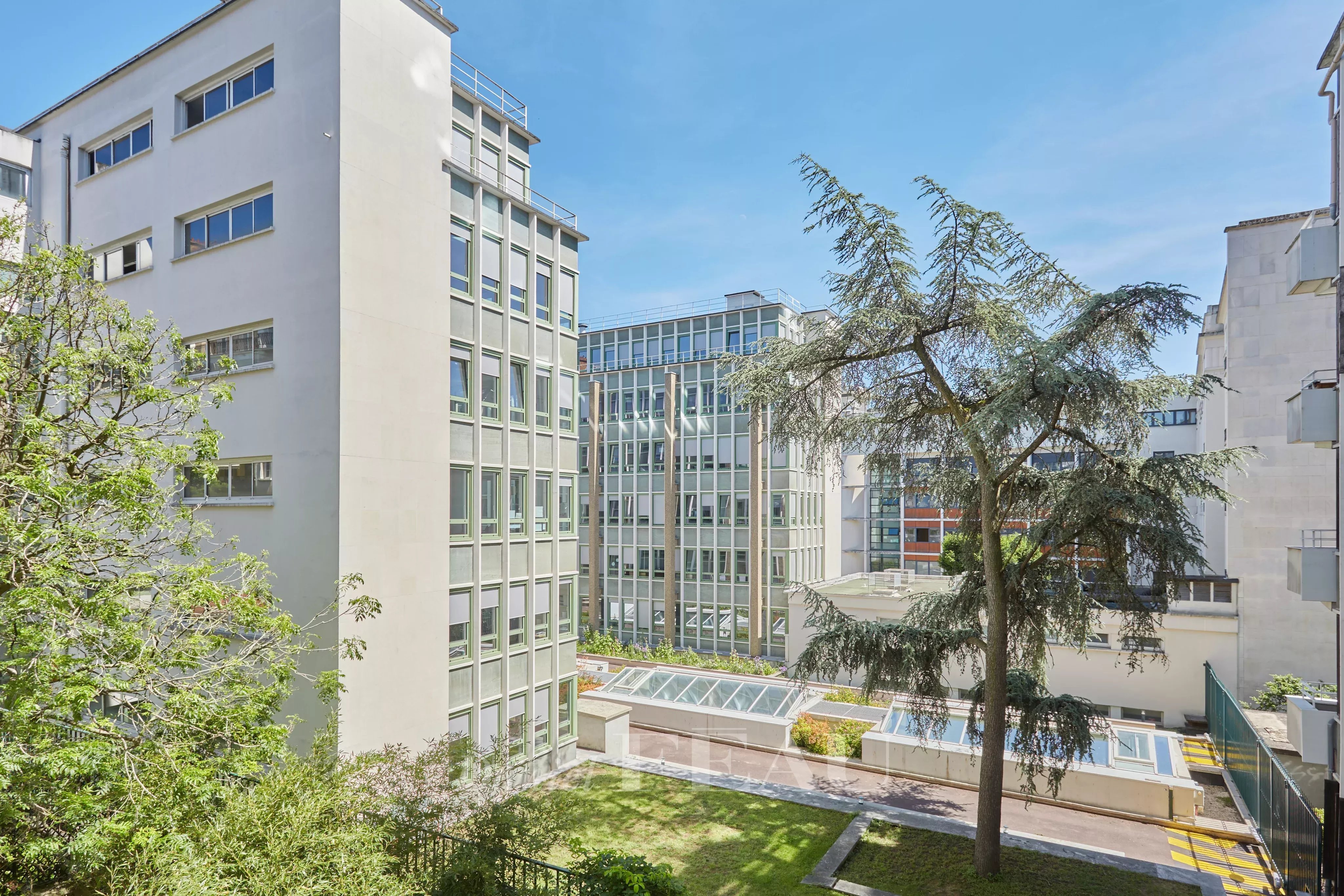 Location Appartement Paris 16ème