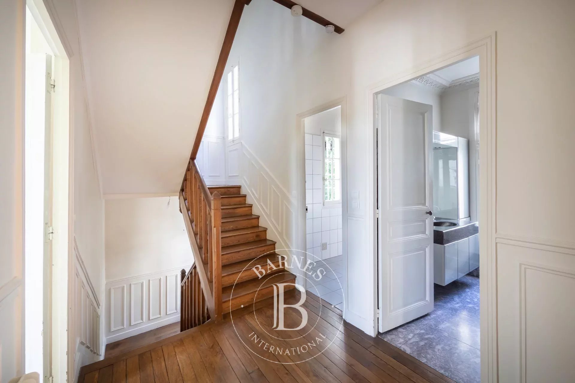 Ev Meudon - picture 18