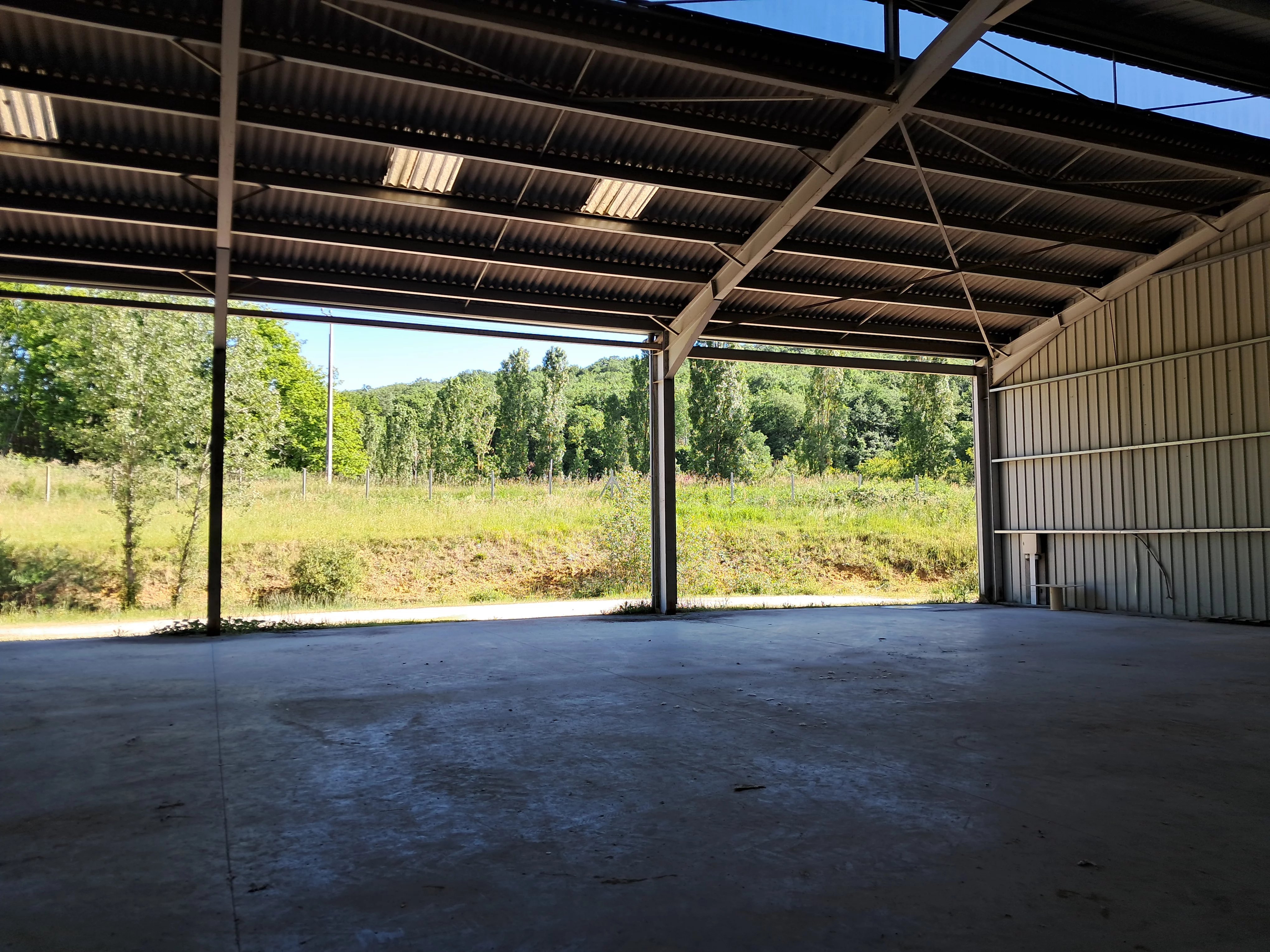 Location Hangar Aurignac