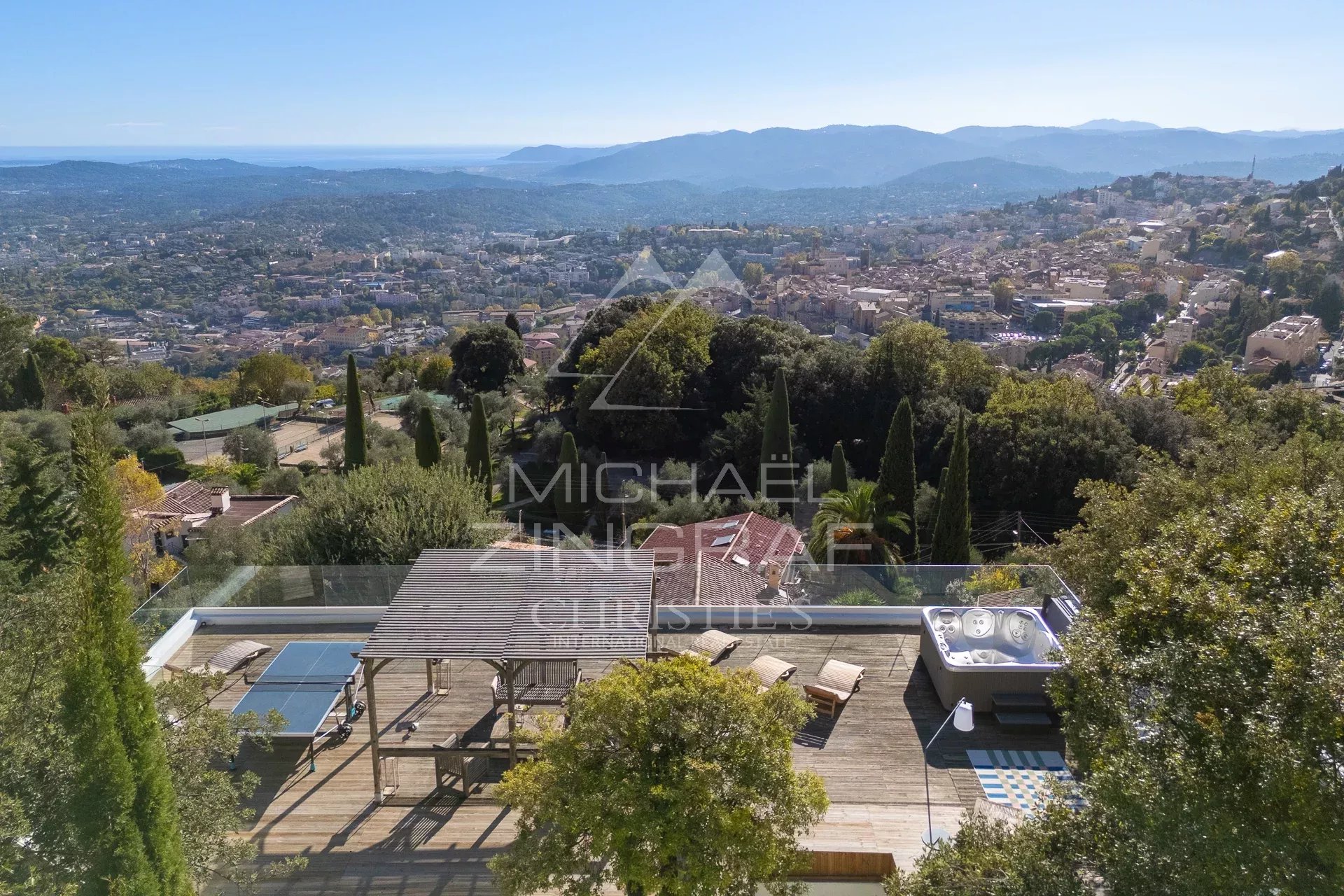 4 Bedroom Villa/Townhouse's Image 7