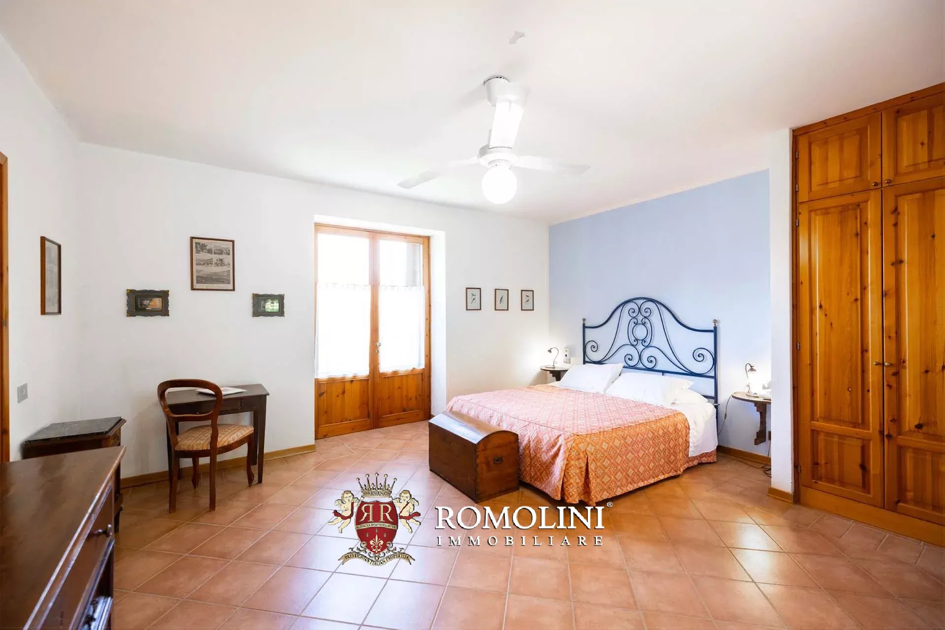 44 Bedroom Villa/Townhouse's Image 93