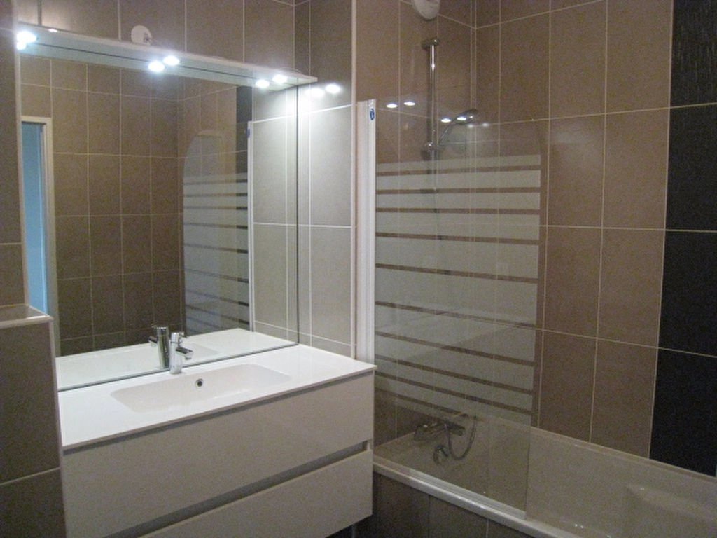 481374 Location Tassin-la-Demi-Lune